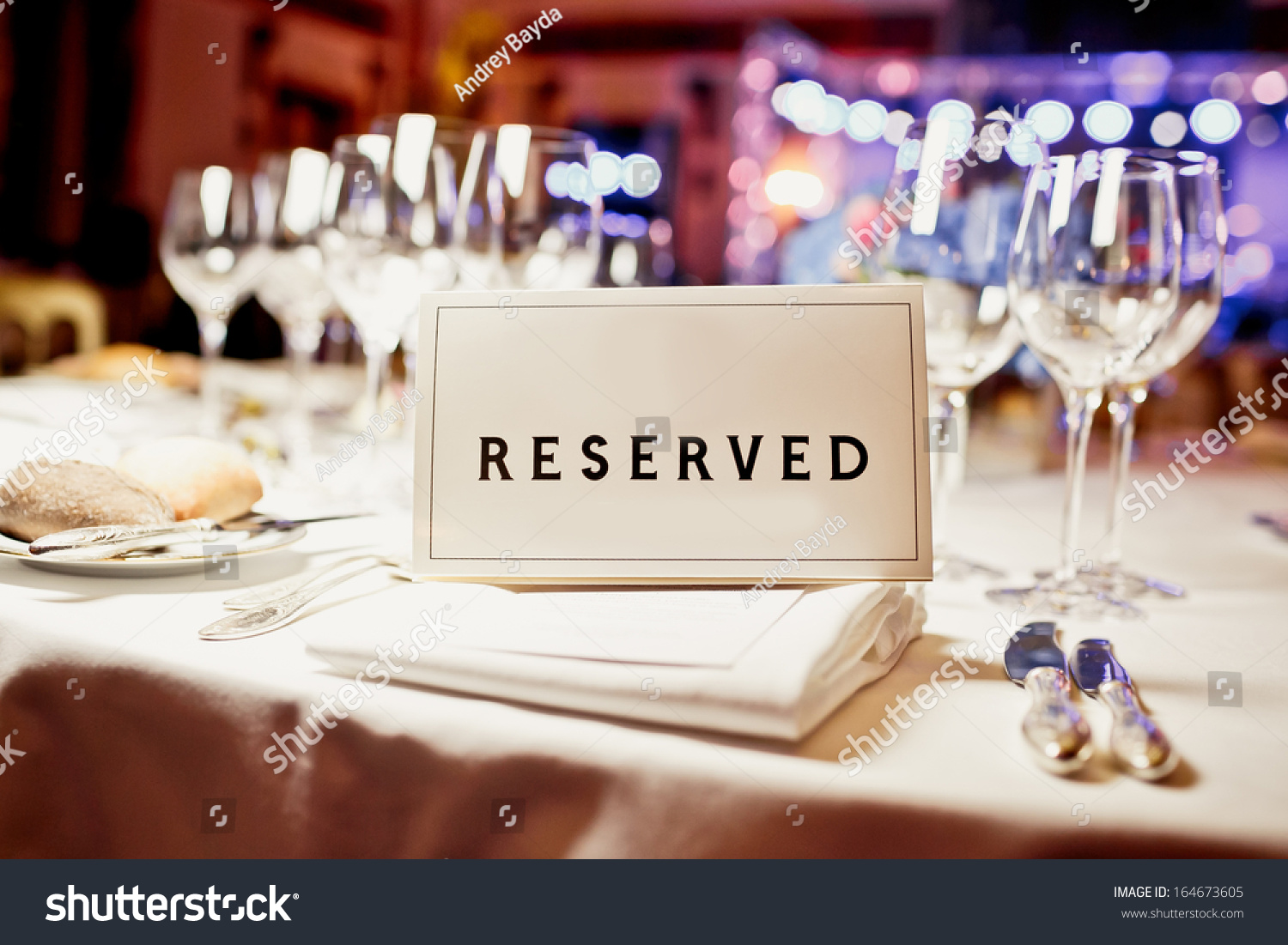 Reserved sign on a table in restaurant #164673605