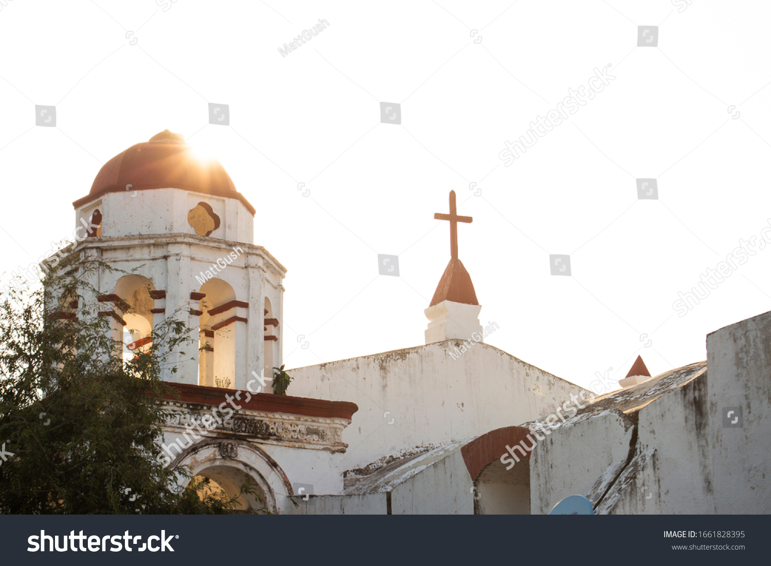 View of La Antigua's church Parroquia del Santo Cristo del Buen Viaje, located in Veracruz, Mexico. #1661828395