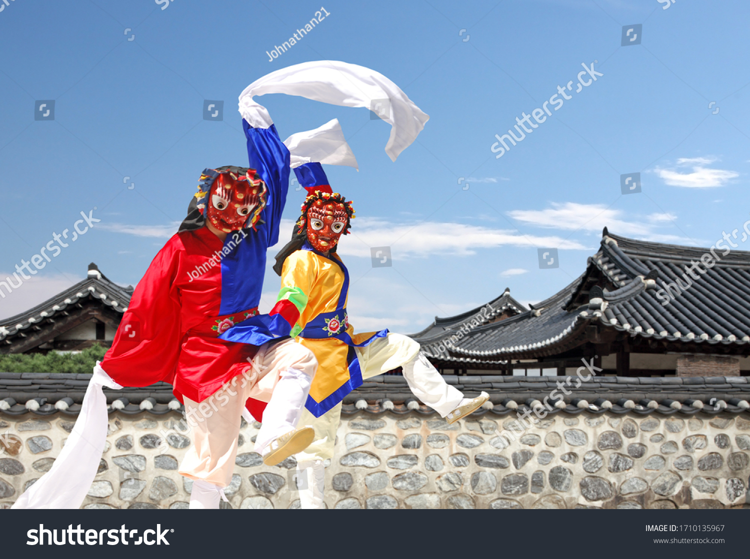 The traditional Korean Bongsan masked dance #1710135967