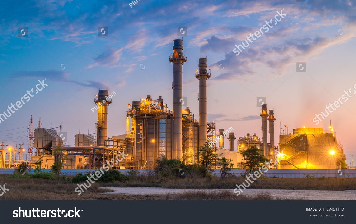 Gas turbine electrical power plant with in Twilight power for factory energy concept. #1723451140