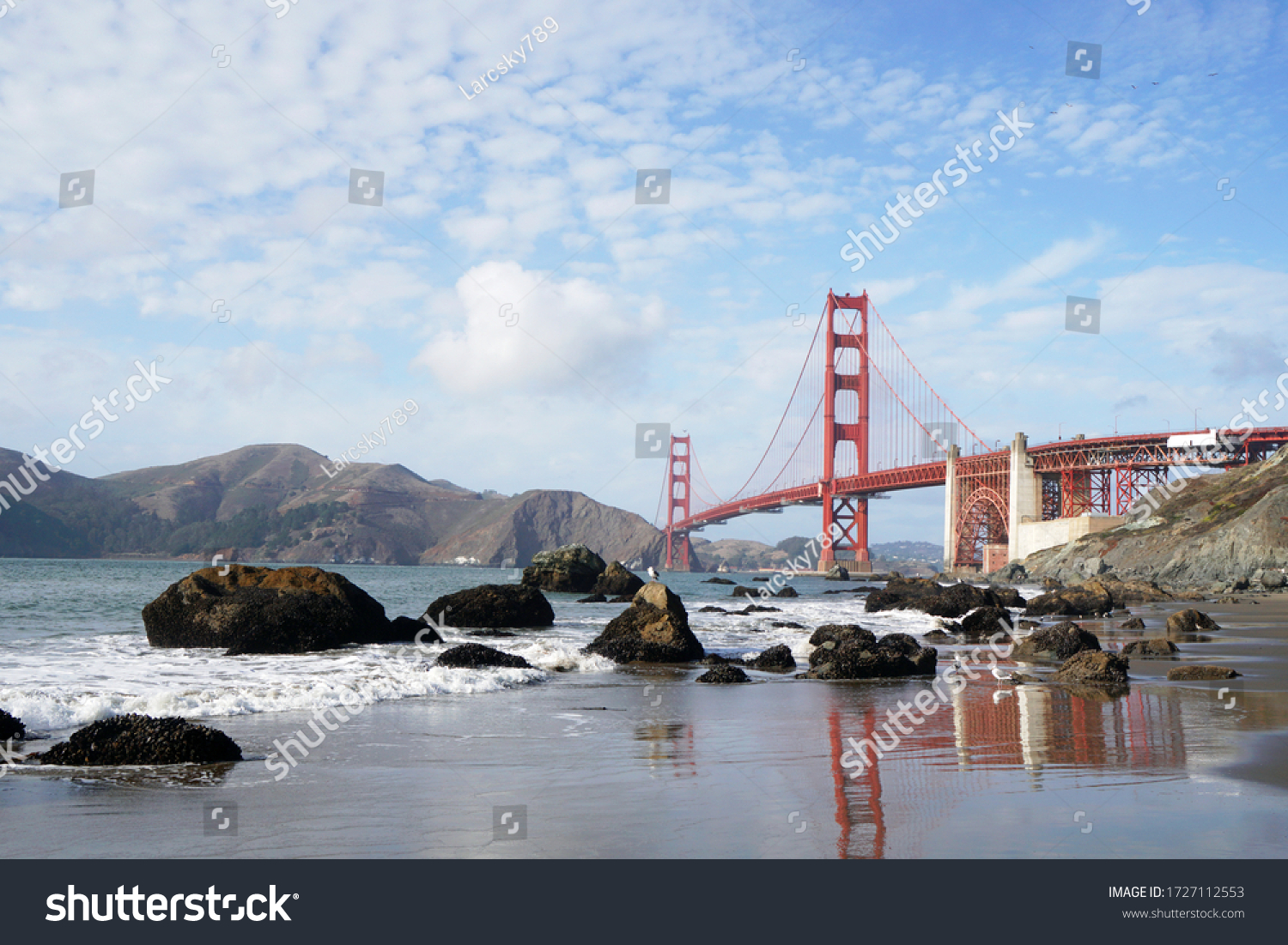 Golden Gate Bridge is Red Bridge seen from Baker Beach in San Francisco, California, United states , USA - Holiday Travel famous building Landmark - Nature Park and outdoor sightseeing #1727112553