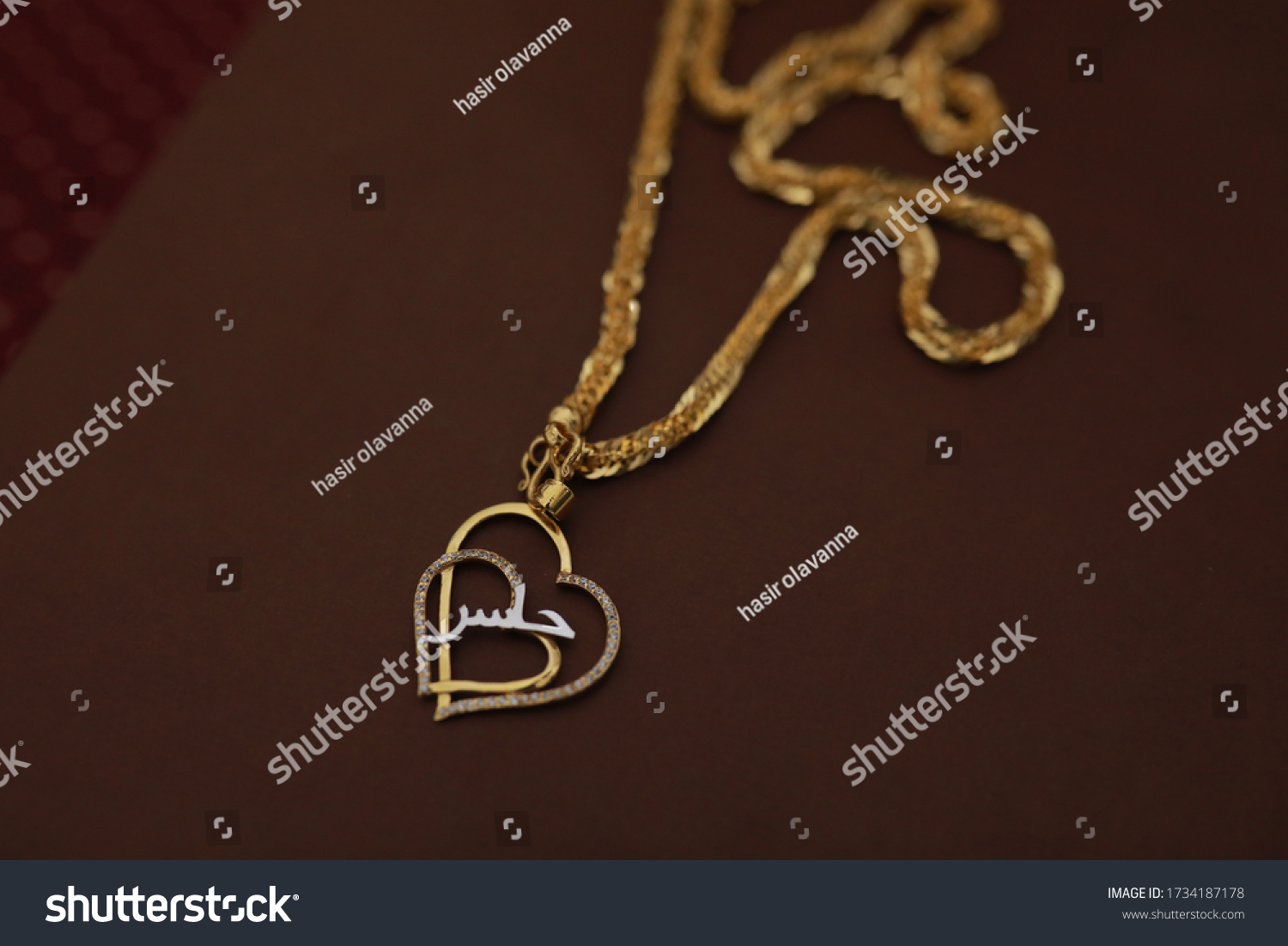 gold chain design kerala wedding 