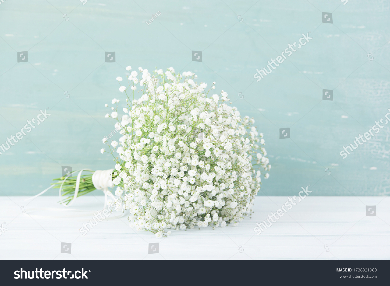 Bouquet of the beautiful gypsophila #1736921960