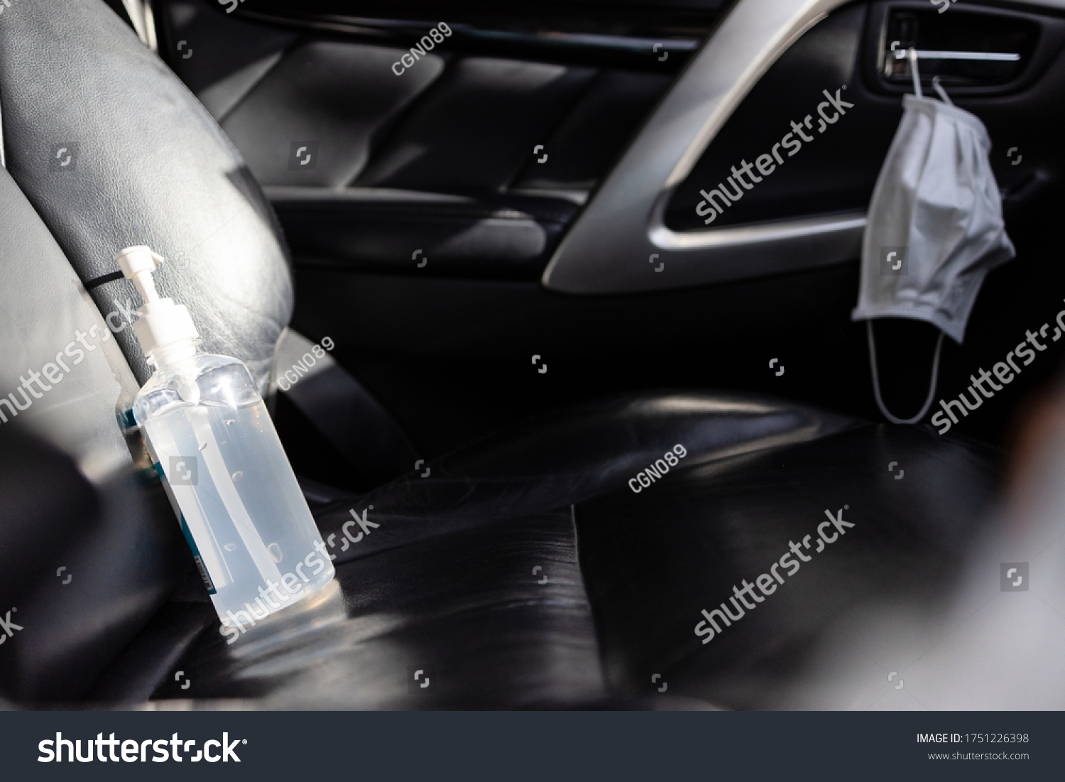 Hand sanitizer placed on car seat and exposed to sun for a long time in sunny very hot day,Do not keep alcohol antiseptic gel in the car,dangerous flammable objects can cause a fire inside the car
 #1751226398