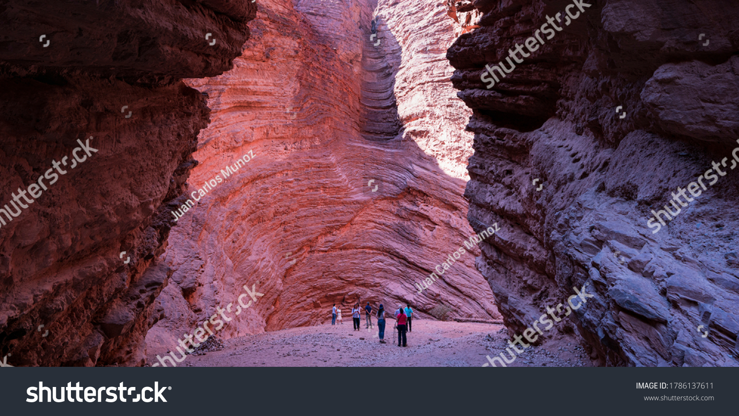"El Anfiteatro" cliff within Quebrada de las Conchas or Quebrada de Cafayate nature reserve nearby Cafayate village of Calchaquies valleys in Salta province of Argentina of South America, America #1786137611