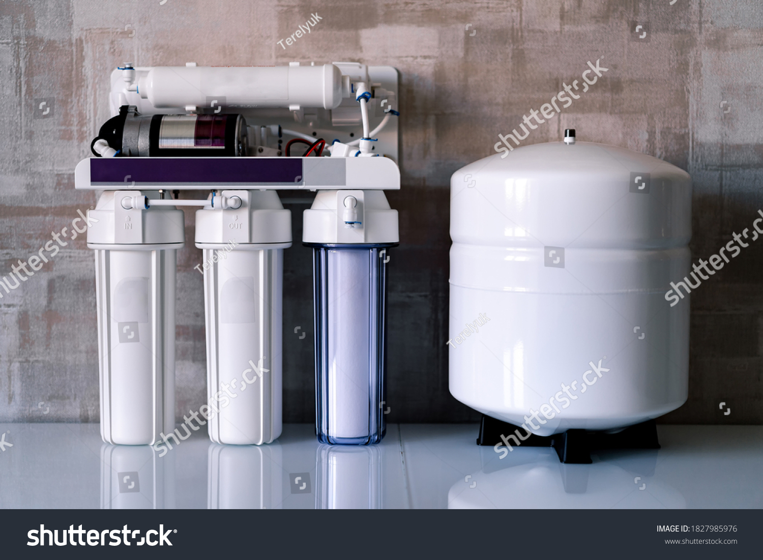 Reverse osmosis water purification system at home. Installed water purification filters. Clear water concept #1827985976