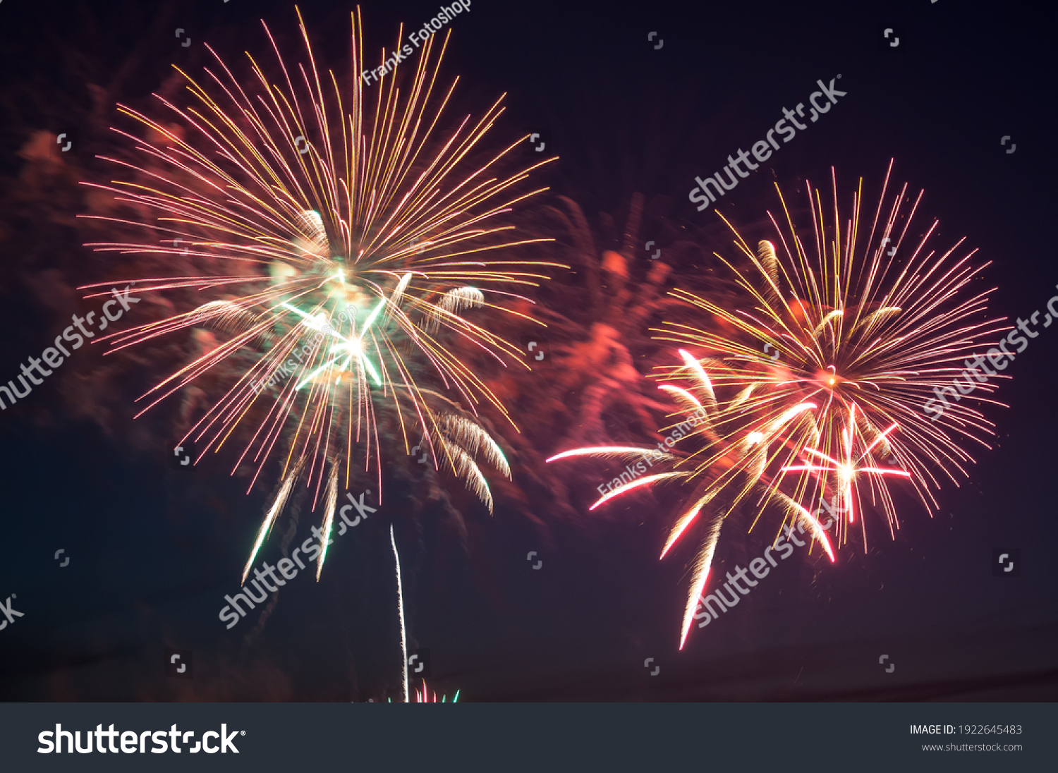 Beautiful japanese fireworks in Düsseldorf #1922645483