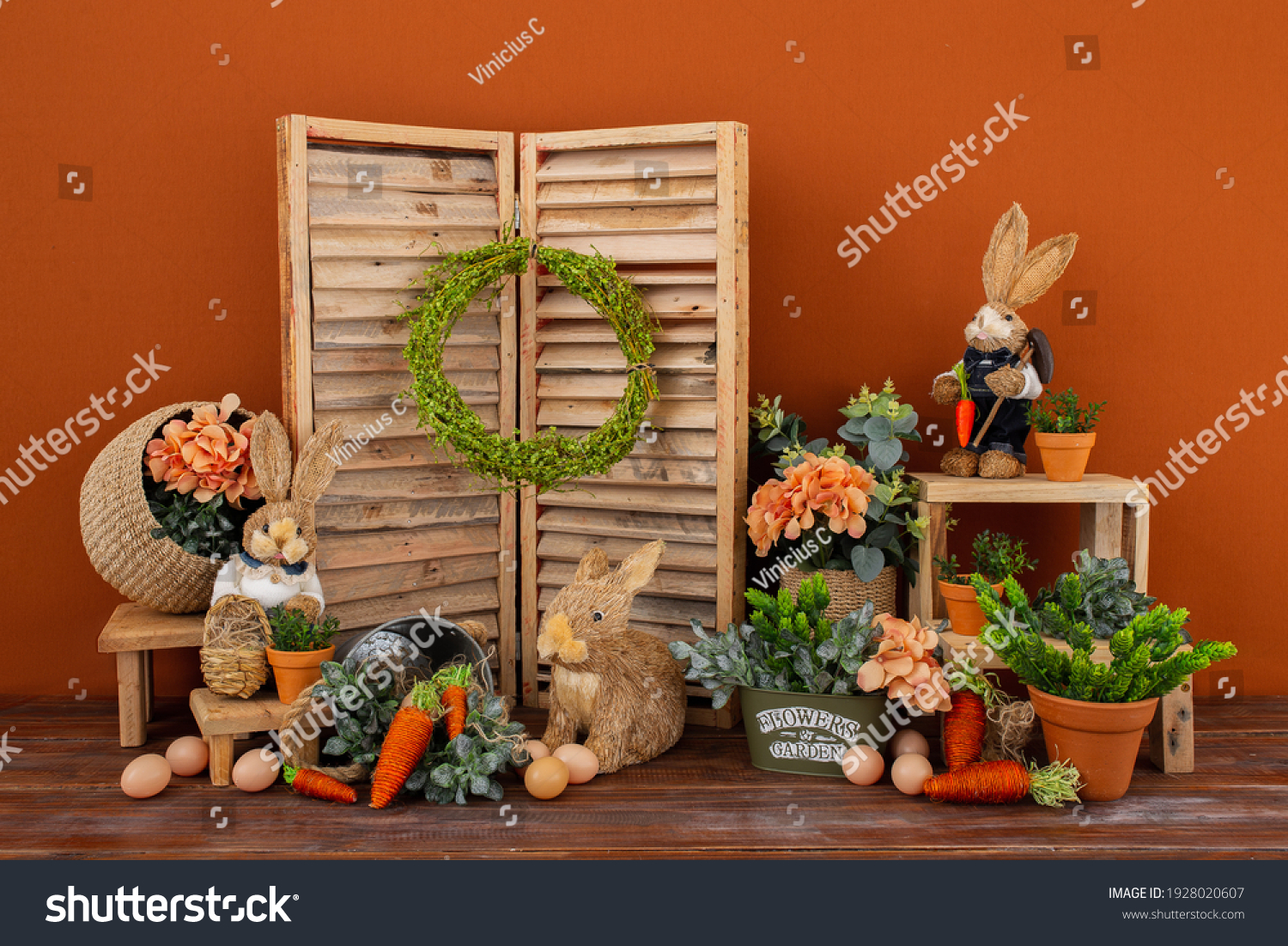 Easter backdrop or background for photo mini session in brown color. Contains straw rabbits. #1928020607
