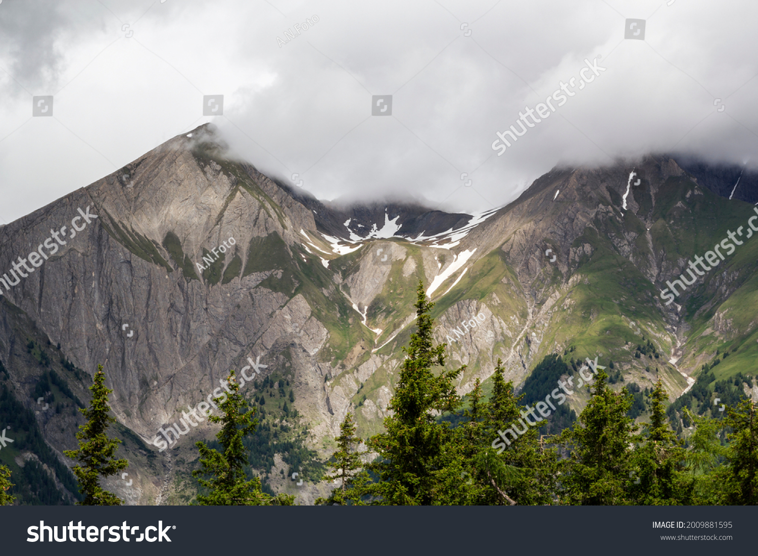 panoramic view over the mountains of the national park hohe Tauern in Matrei, Osttirol Austria #2009881595