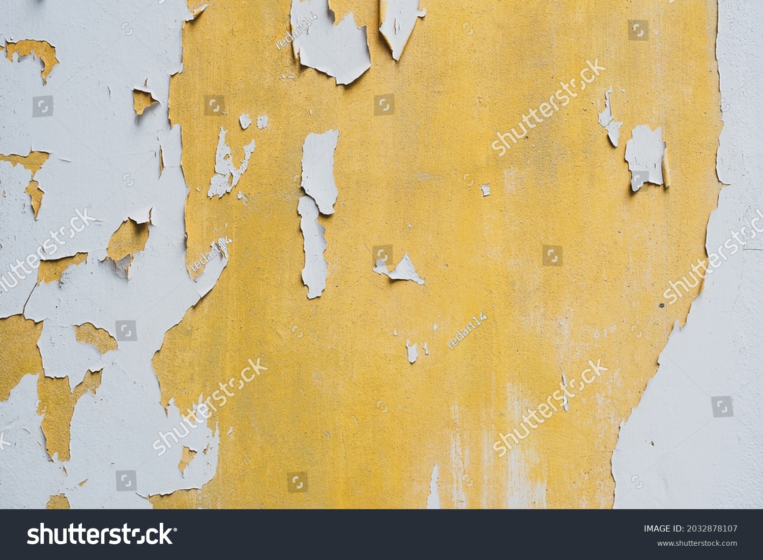 The texture surface of white and yellow color fade, peel off and crack wall damaged background #2032878107