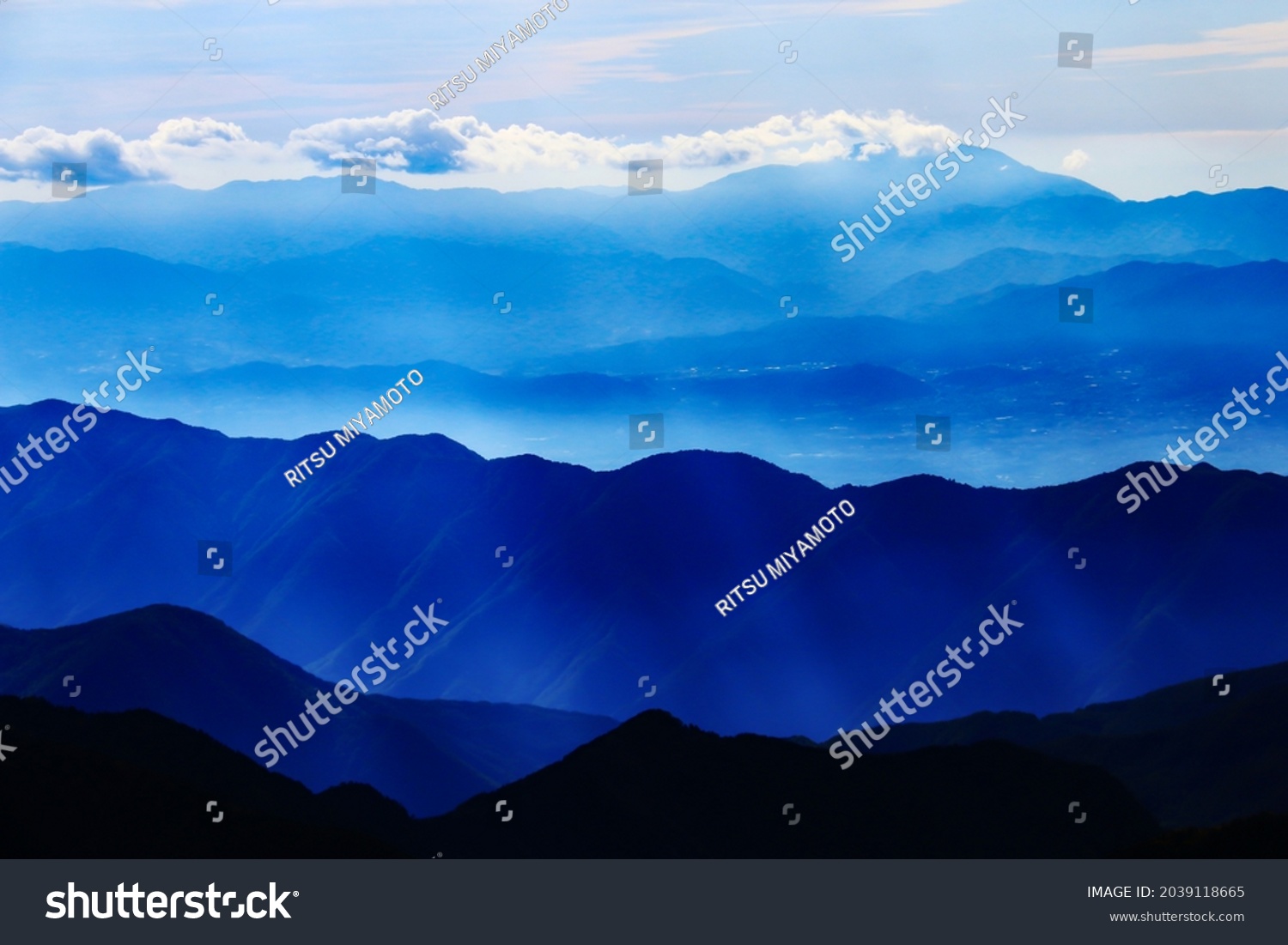 superb view of central alps from the summit of Mt.Shiomi in the Southern Alps,ina city,nagano prefecture,japan. #2039118665