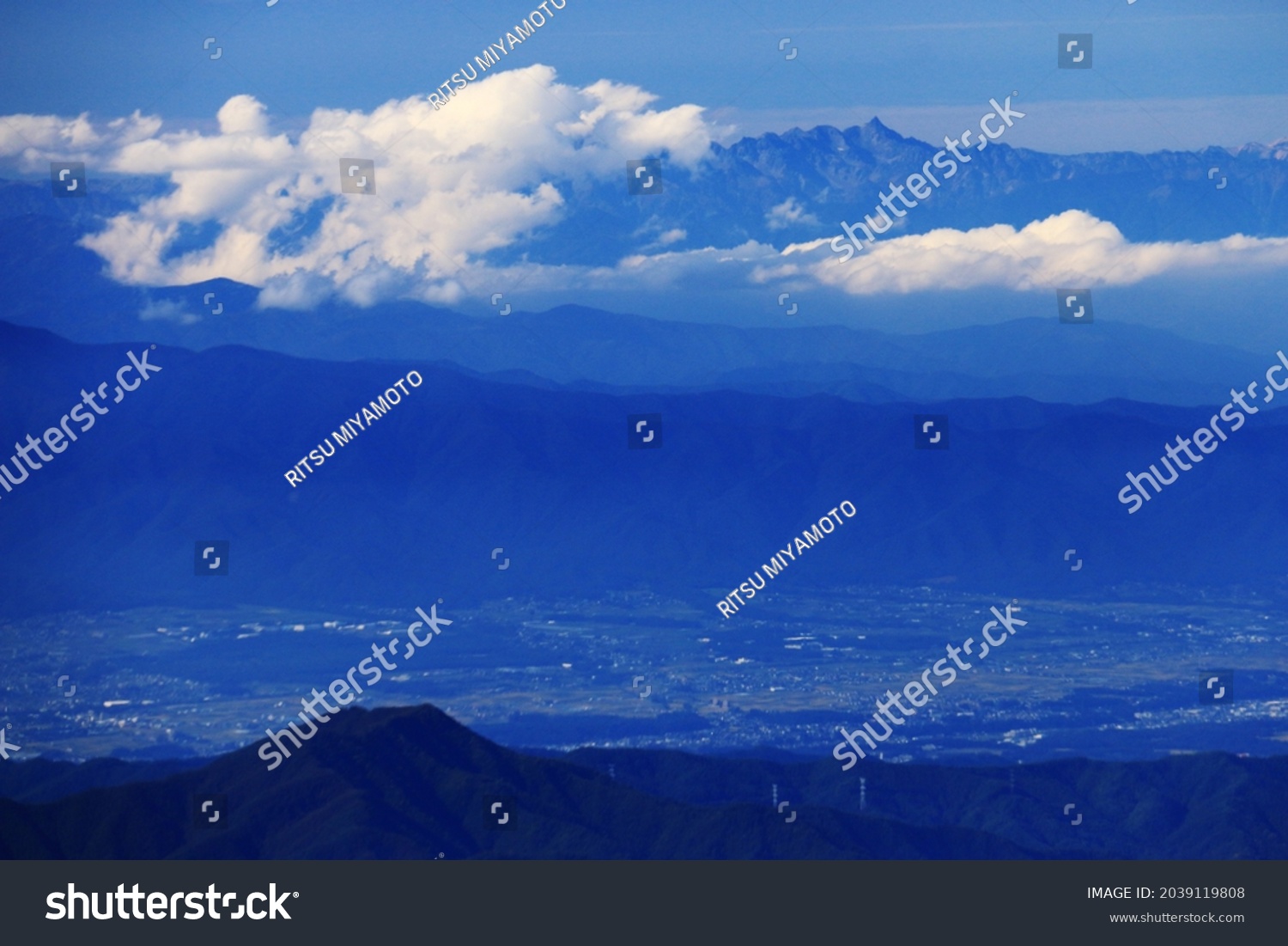 superb view of northern alps from the summit of Mt.Shiomi in the Southern Alps,ina city,nagano prefecture,japan. #2039119808