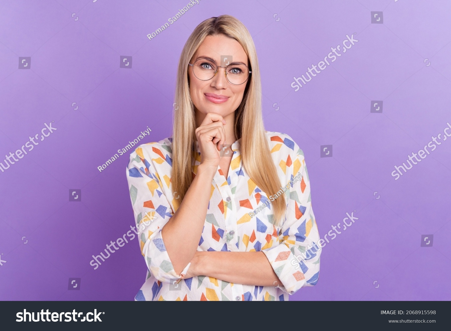 Photo of charming thoughtful young woman wear print shirt spectacles smiling arm chin isolated violet color background #2068915598