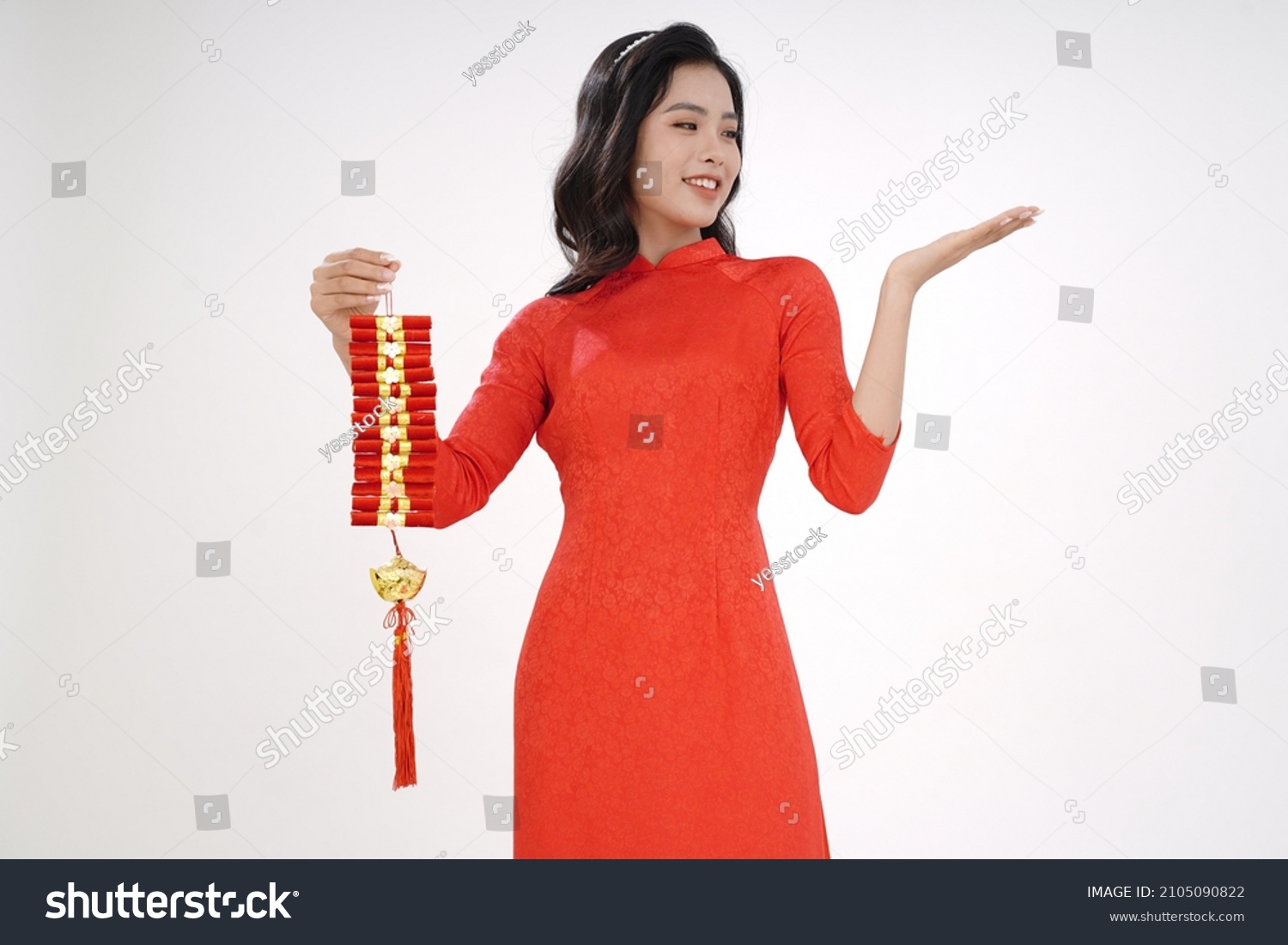 Vietnamese young lady in traditional robe for Lunar New Year Festival Season #2105090822