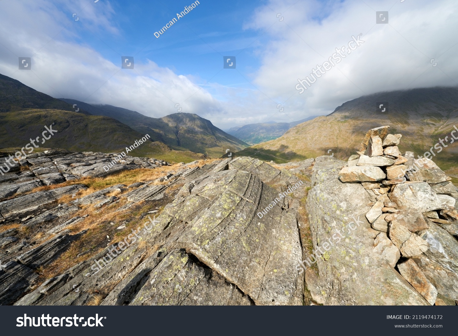 Vews of Lingmell and Great Gable from the mountain summit cairn of Seathwaite Fell in the English Lake District. #2119474172