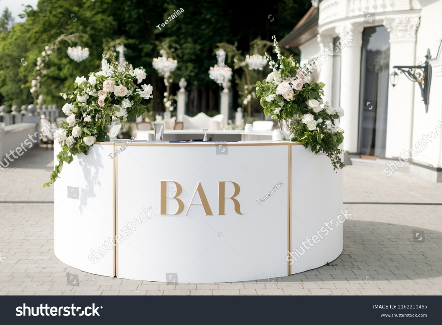 Bar counter decorated with flowers at a wedding party. #2162210465