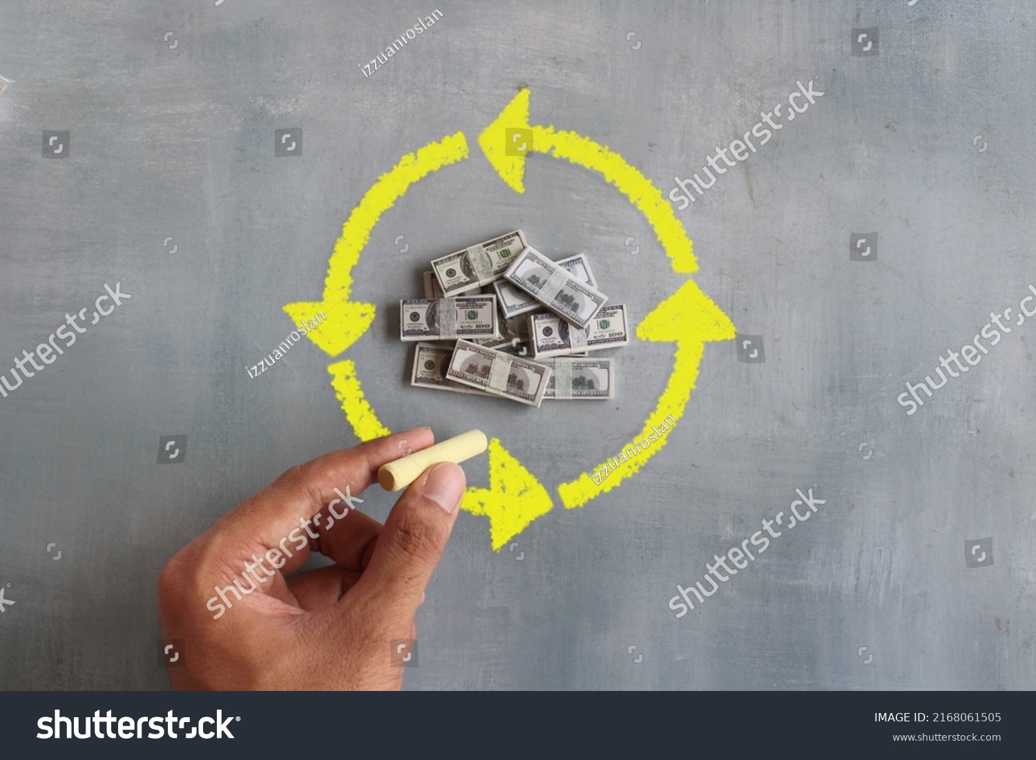 Money and hand draw circular arrows. Cashback, cash flow concept. #2168061505