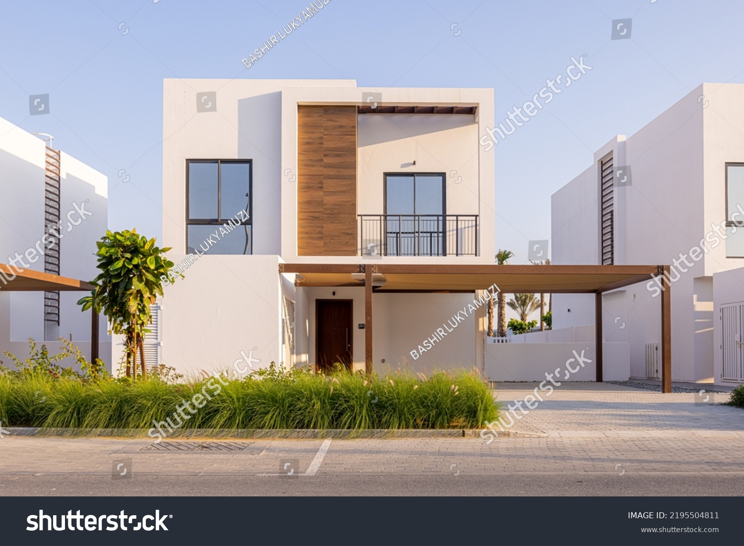 Modern homes and Town houses. #2195504811