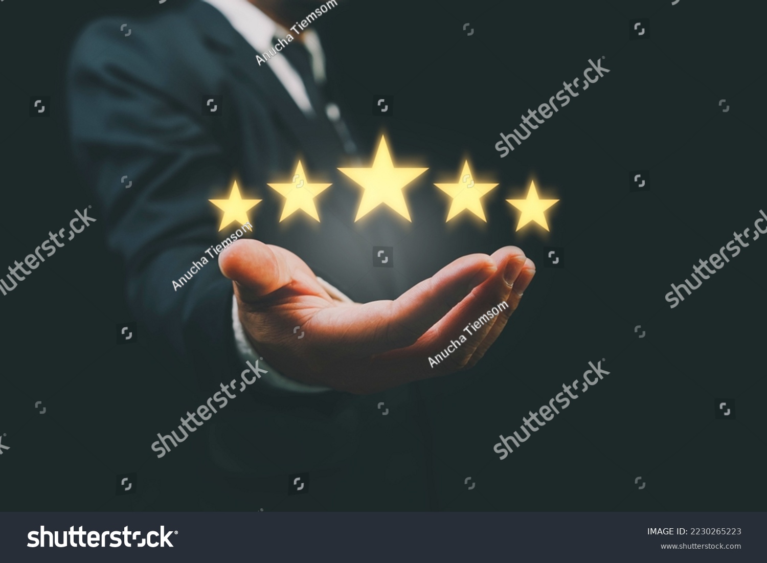 Customer evaluation feedback. men in suit Giving Positive Review for Client's Satisfaction Surveys. giving a five star rating. Service rating, satisfaction concept. #2230265223
