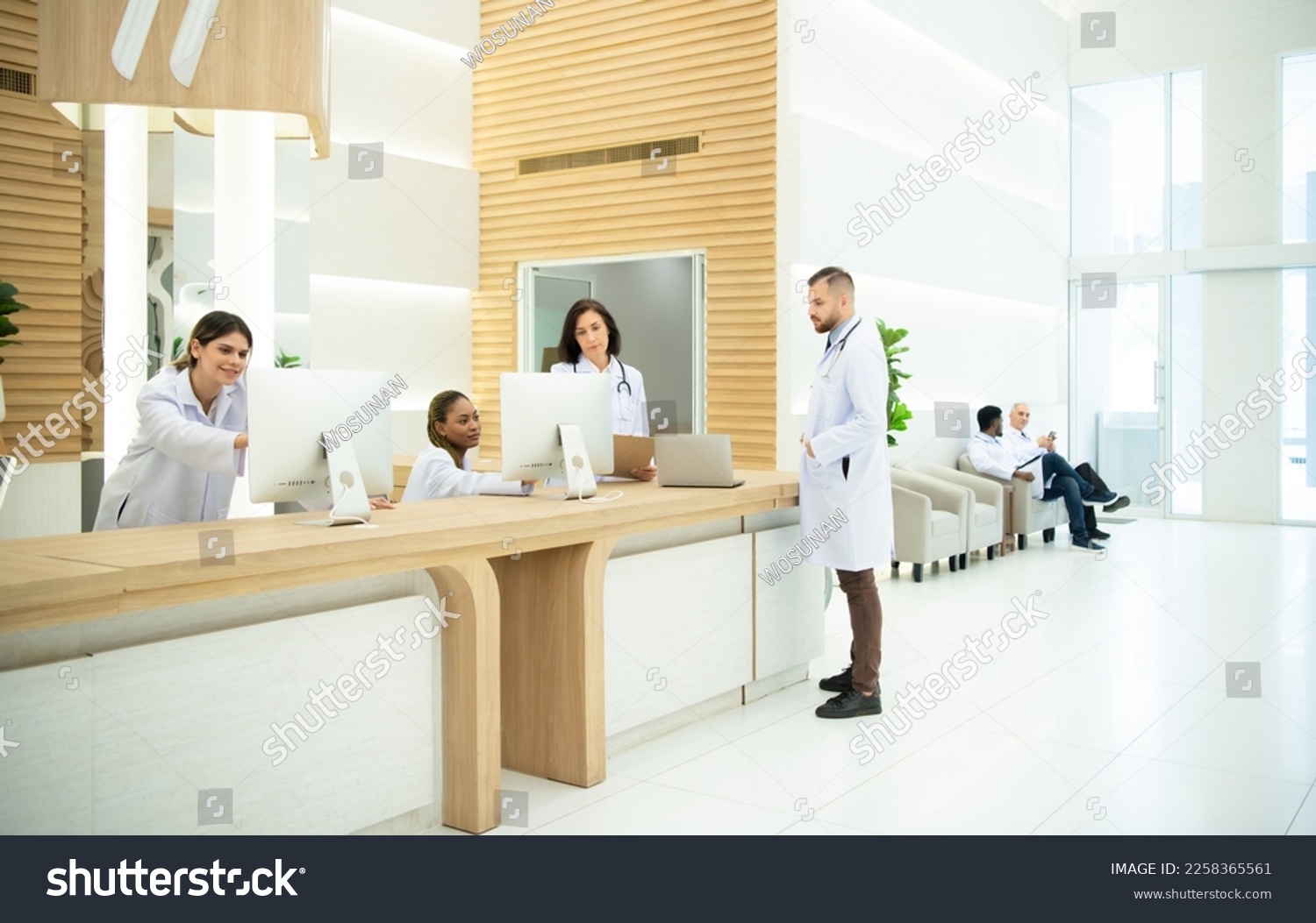 The hospital's medical ensemble will sit and converse, exchange ideas, and rest in the doctor's resting room. before launching the following mission #2258365561