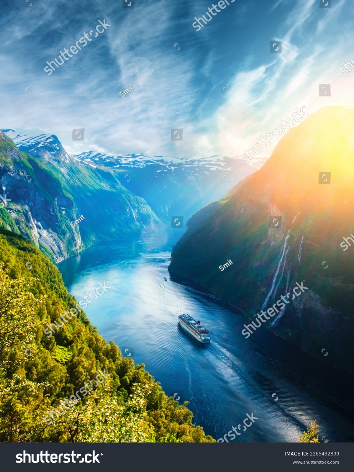 Breathtaking view of Sunnylvsfjorden fjord and famous Seven Sisters waterfalls, near Geiranger village in western Norway. #2265432899