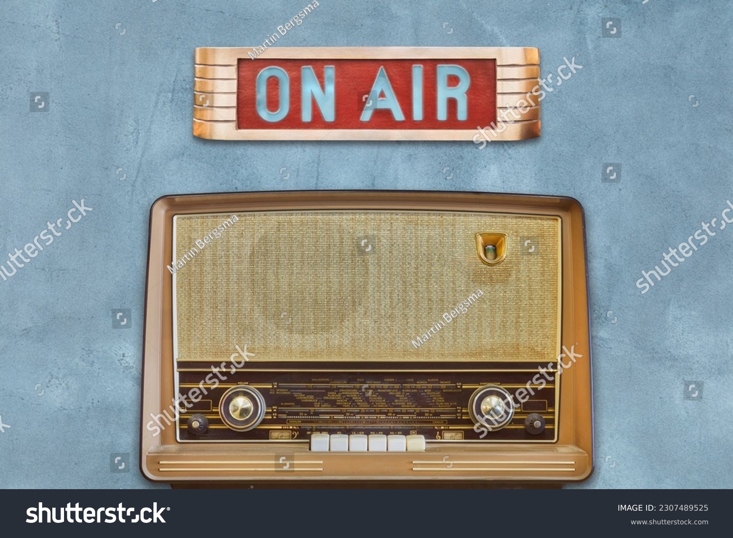 Vintage illuminated studio On Air sign with old radio #2307489525