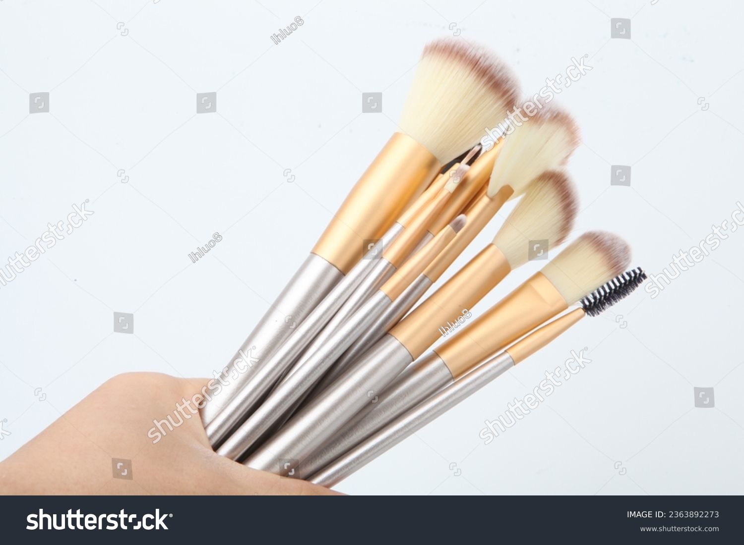 Makeup brushes
Cosmetic applicators
Beauty tools
Brush set
Makeup artist essentials
Precision application
Cosmetic bristles
Foundation blending
Eye shadow brushes
Professional makeup brushes #2363892273