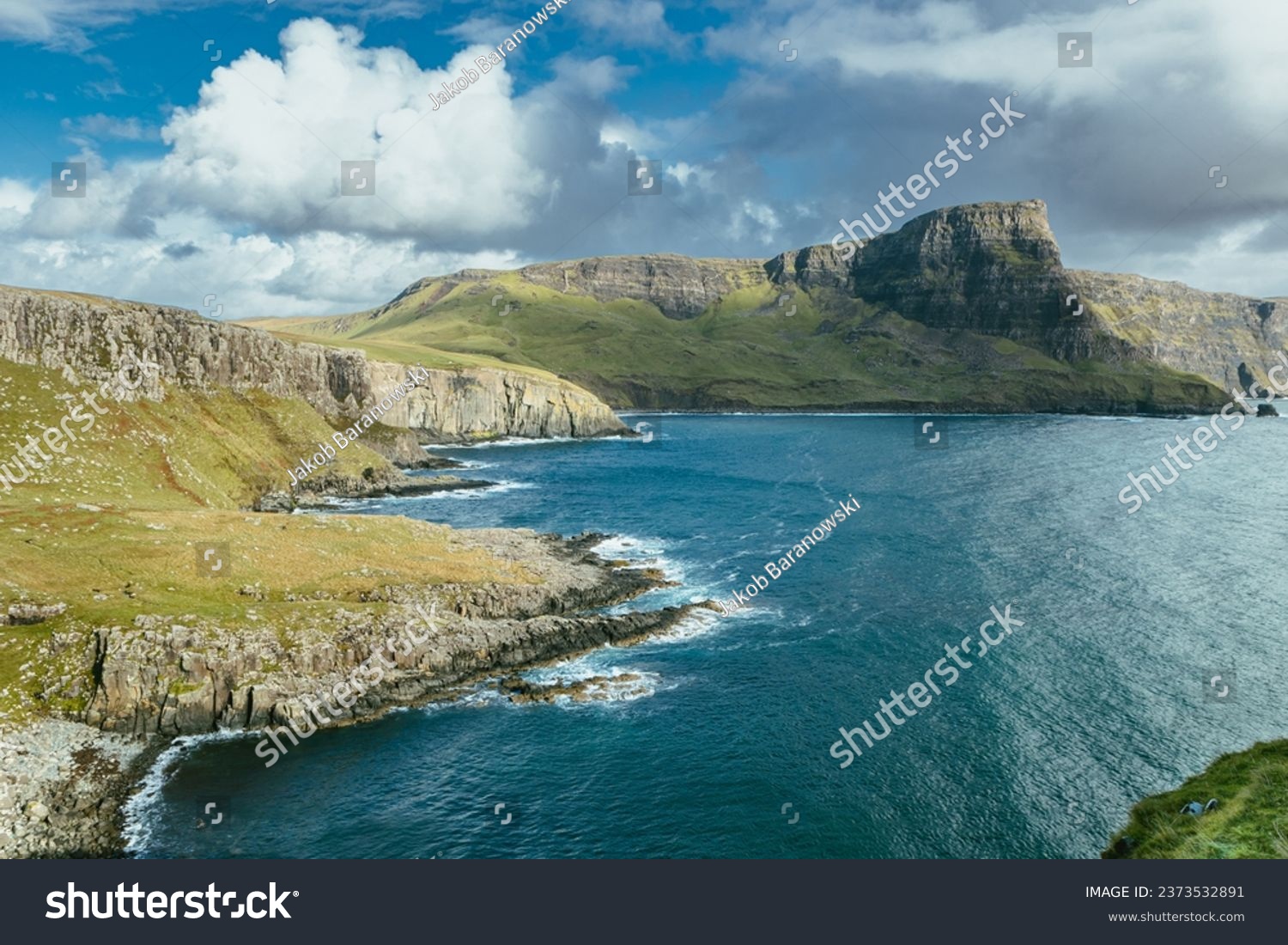 Isle of Skye is the largest island in the Inner Hebrides. It lies just off the west coast of mainland Scotland in the Atlantic Ocean.
Beautiful solitude in a quiet atmosphere without people. #2373532891