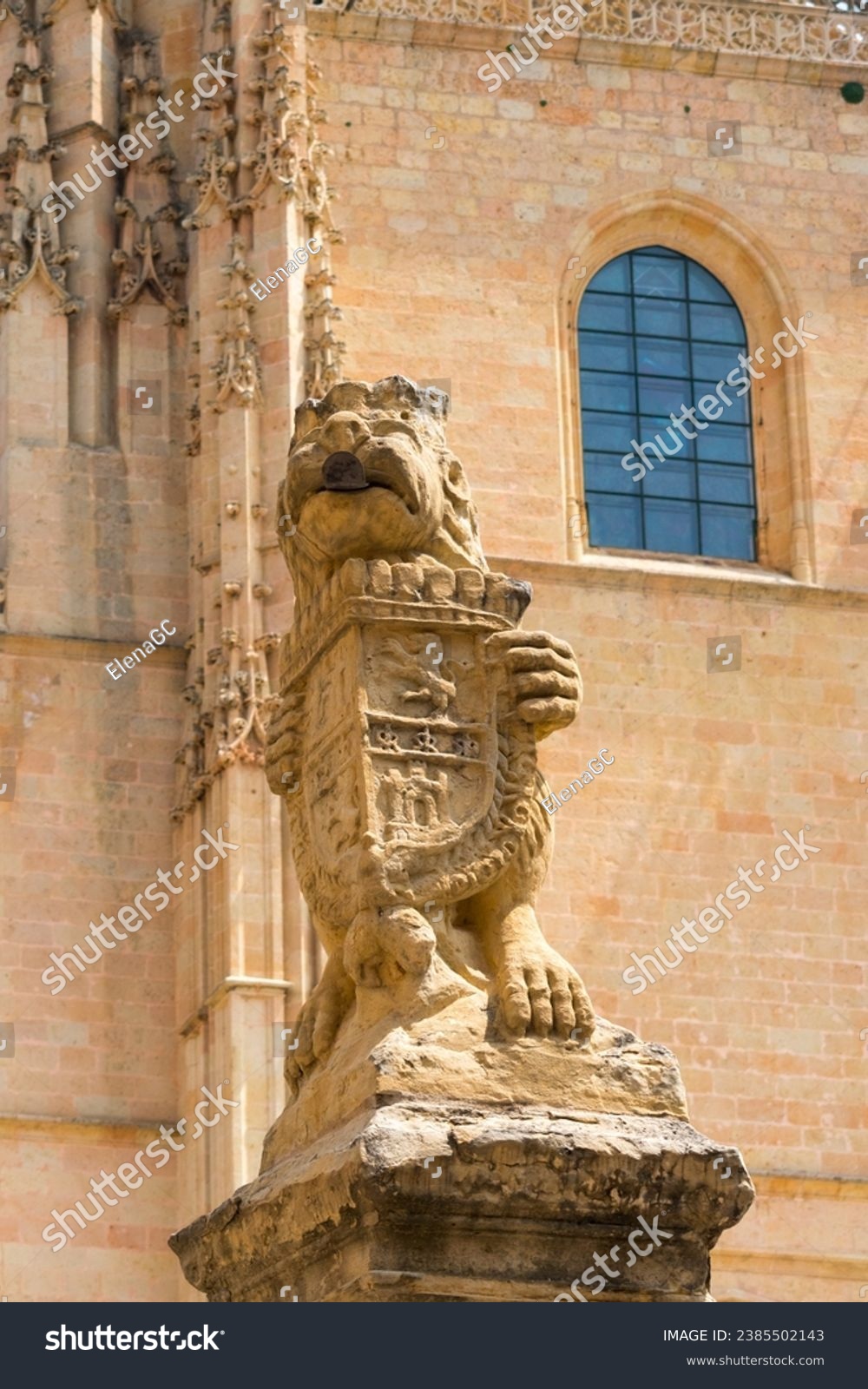  Lion with coat of arms of Castile and Leon in front of the Segovia Cathedral. #2385502143