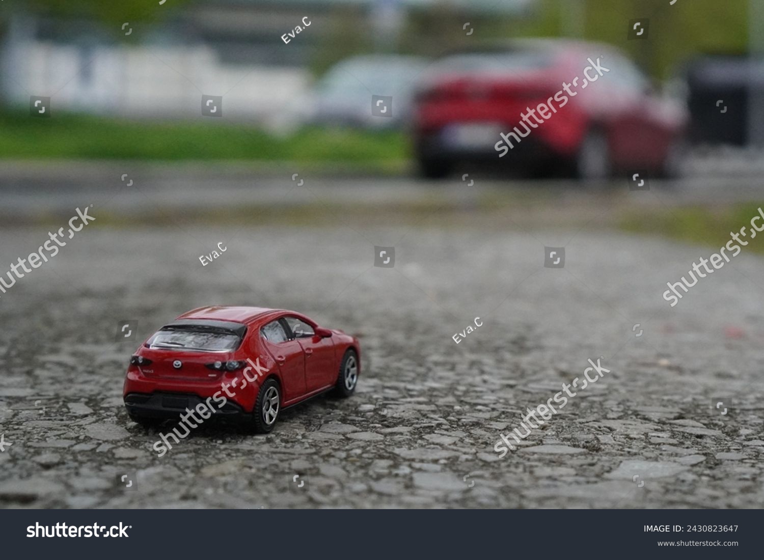 model mazda 3 car from HotWheels with a real japanese Mazda 3 car in red colour #2430823647