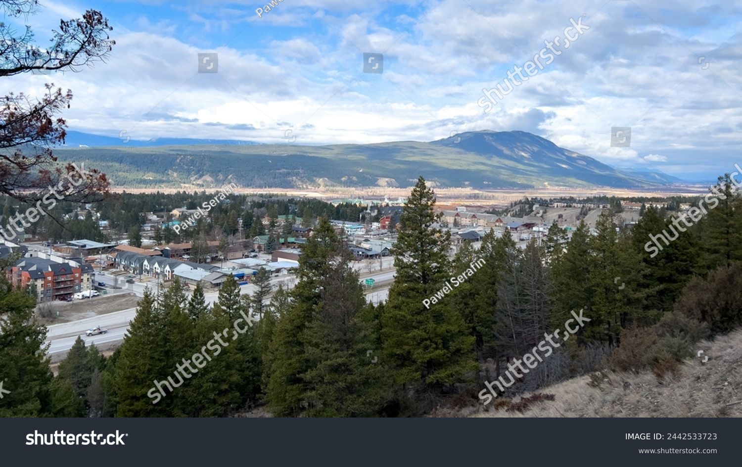 Beautiful view of the Purcell Mountain Range and Village of Radium Hot Springs #2442533723