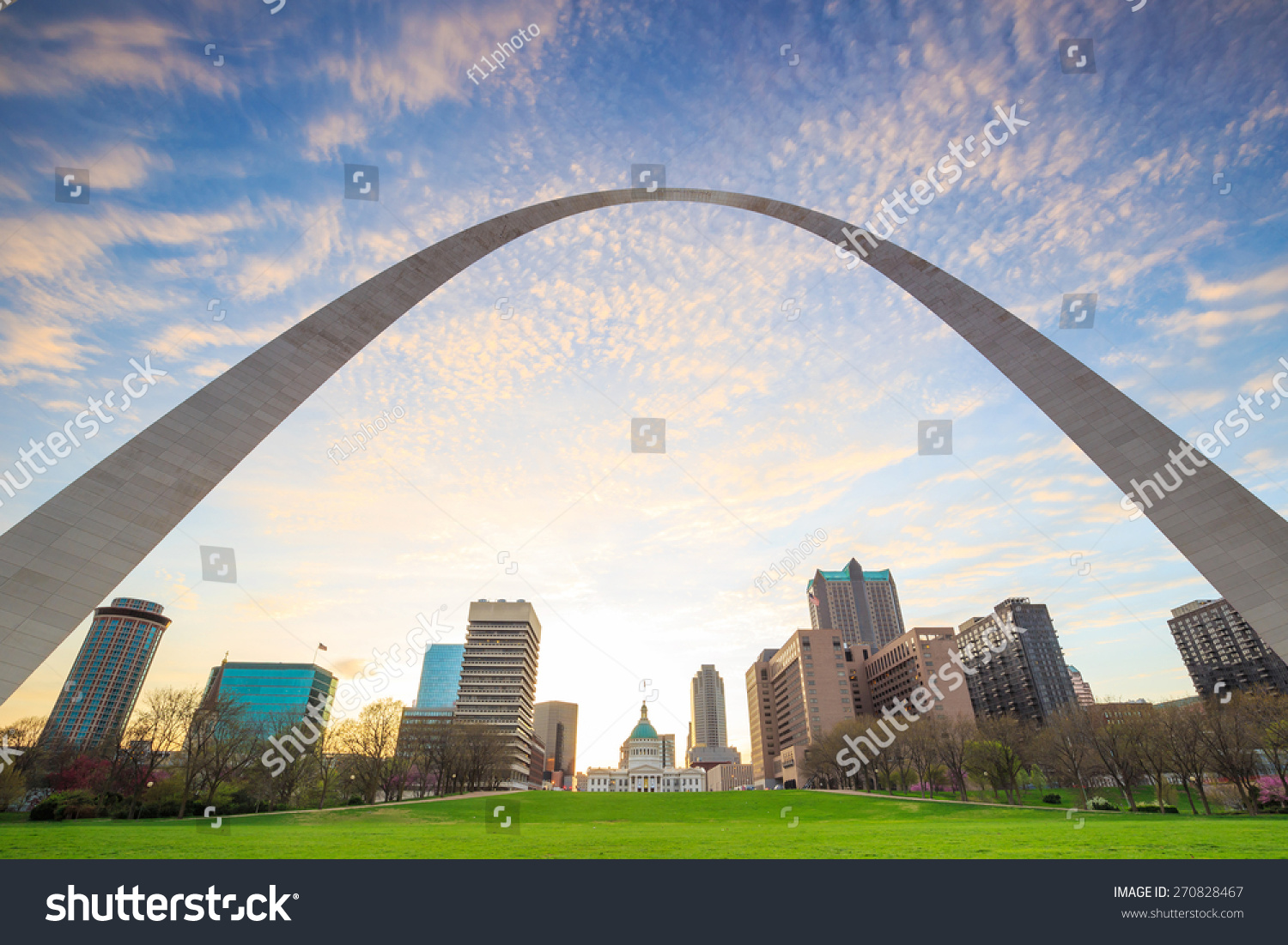 City of St. Louis skyline at twilight. #270828467