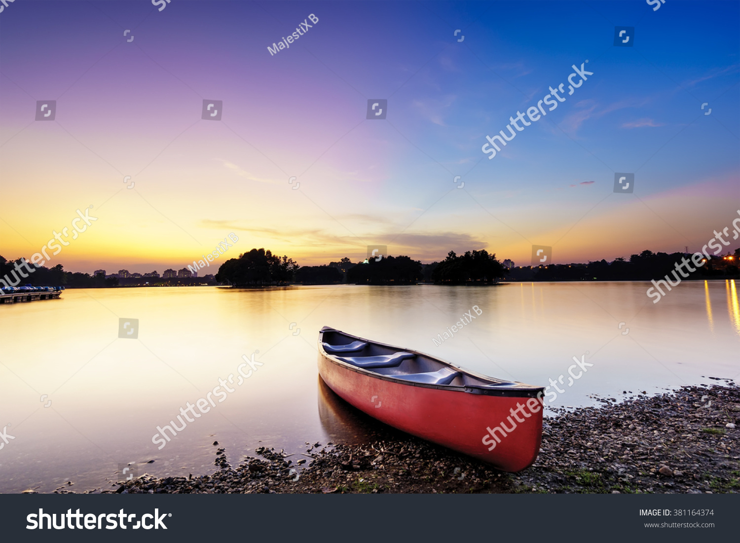 Kayak At Taman Rekreasi Air Wetland Stock Photo 381164374