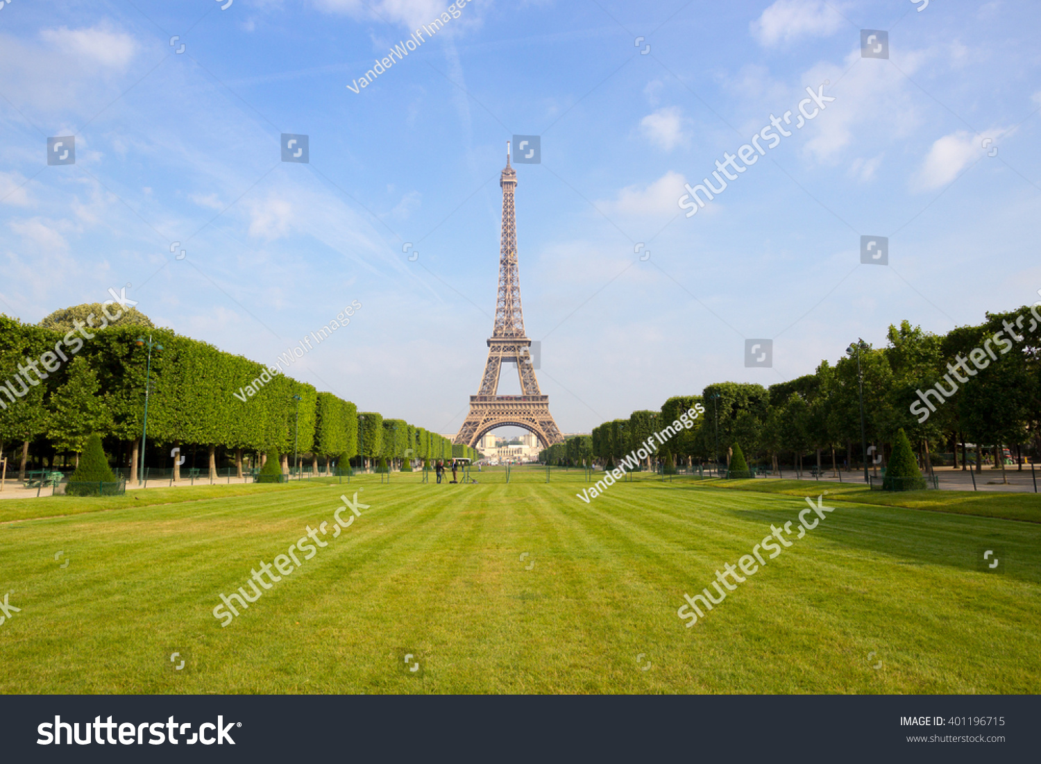 The Eiffel tower in Paris #401196715
