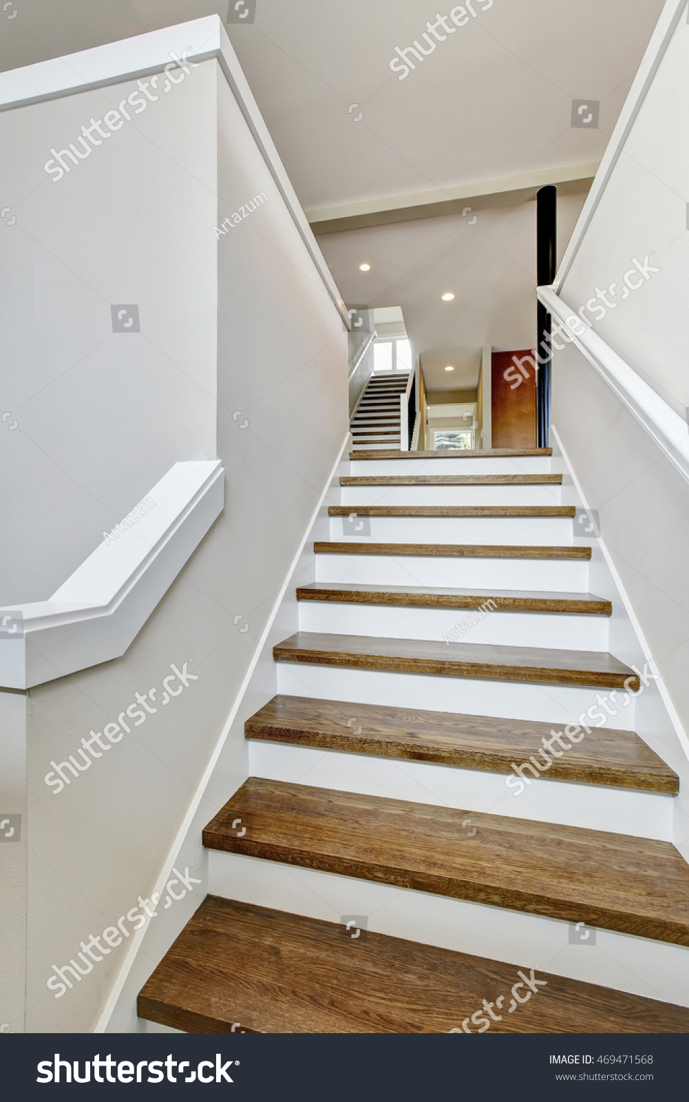 View of hardwood stairs to second floor. Northwest, USA #469471568