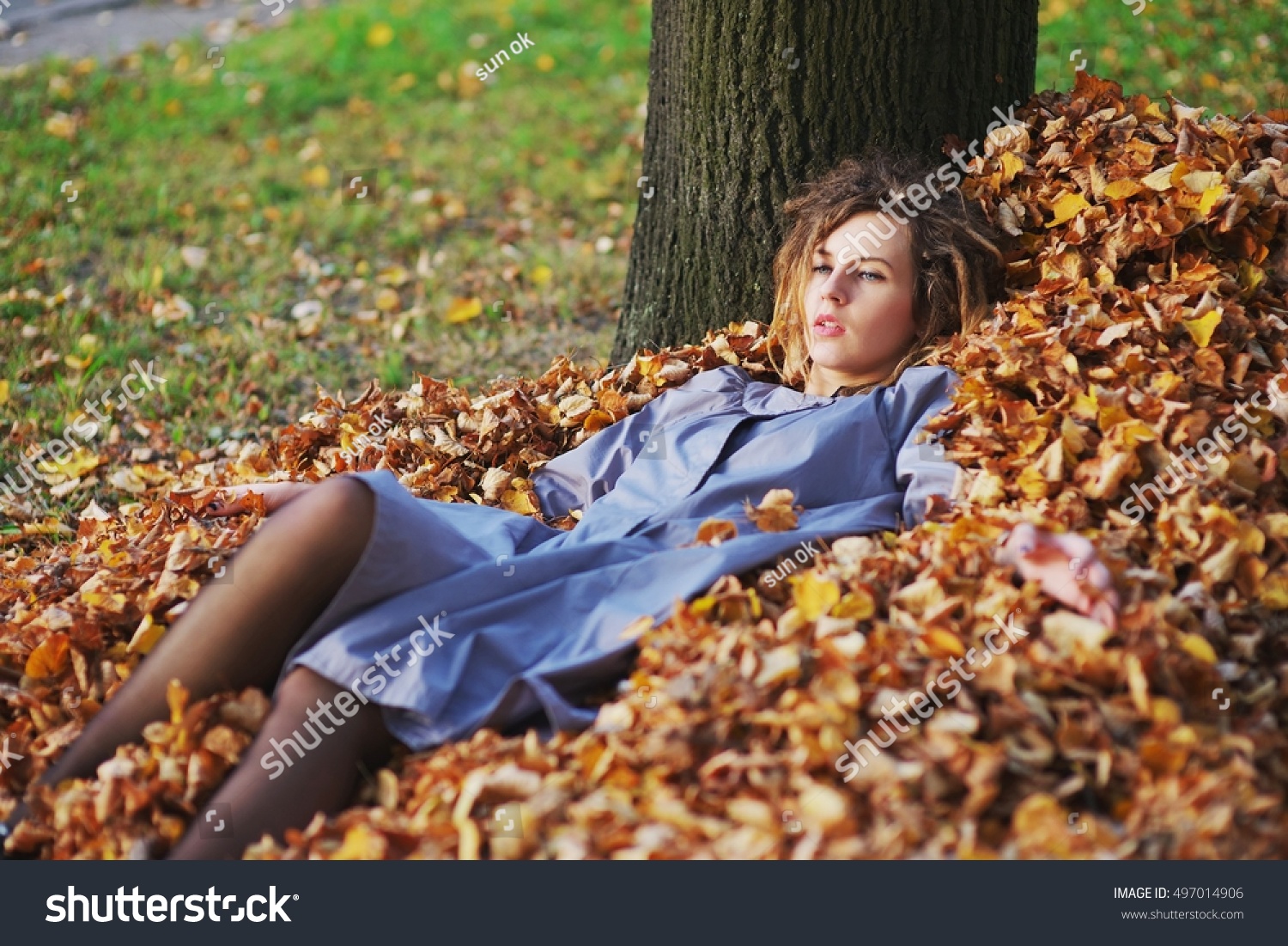 teen girl pile up Sexy open shirt