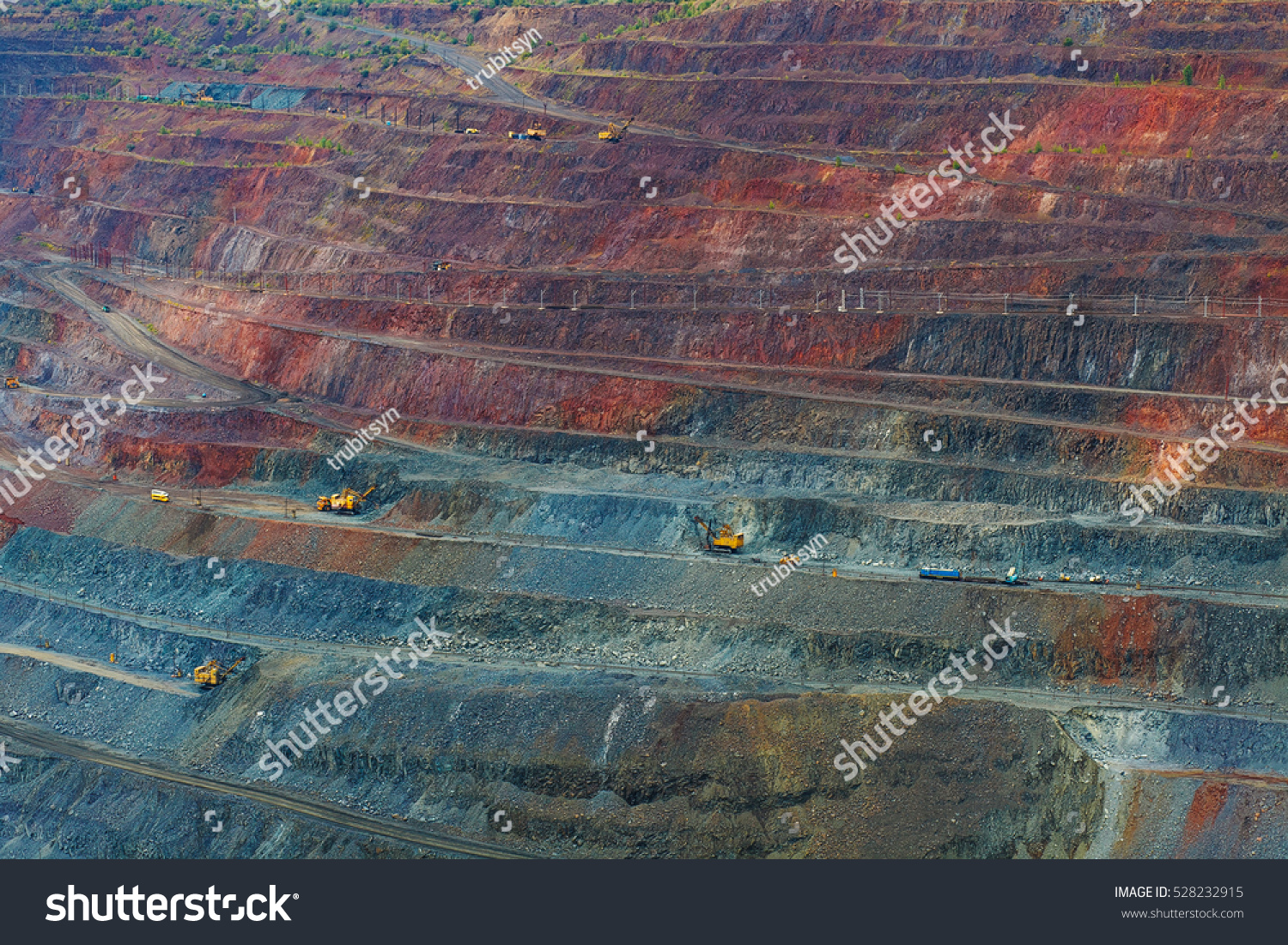 large quarry mining of iron ore #528232915