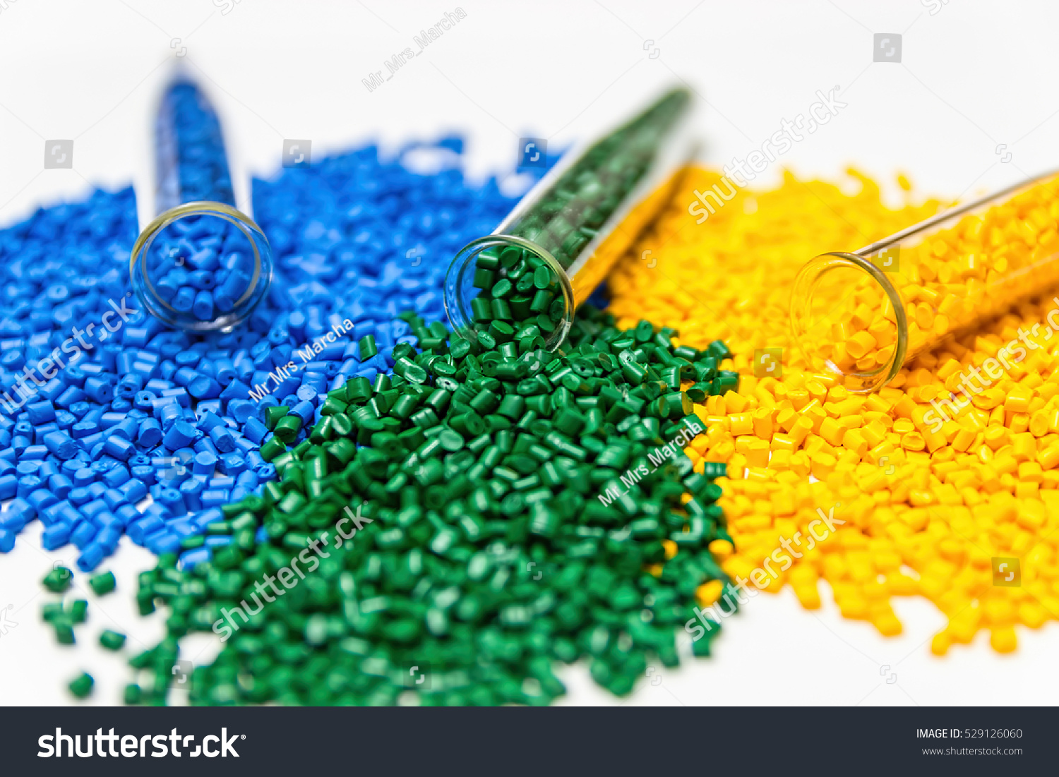 Polymeric dye. Plastic pellets. Colorant for plastics. Pigment in the granules. #529126060