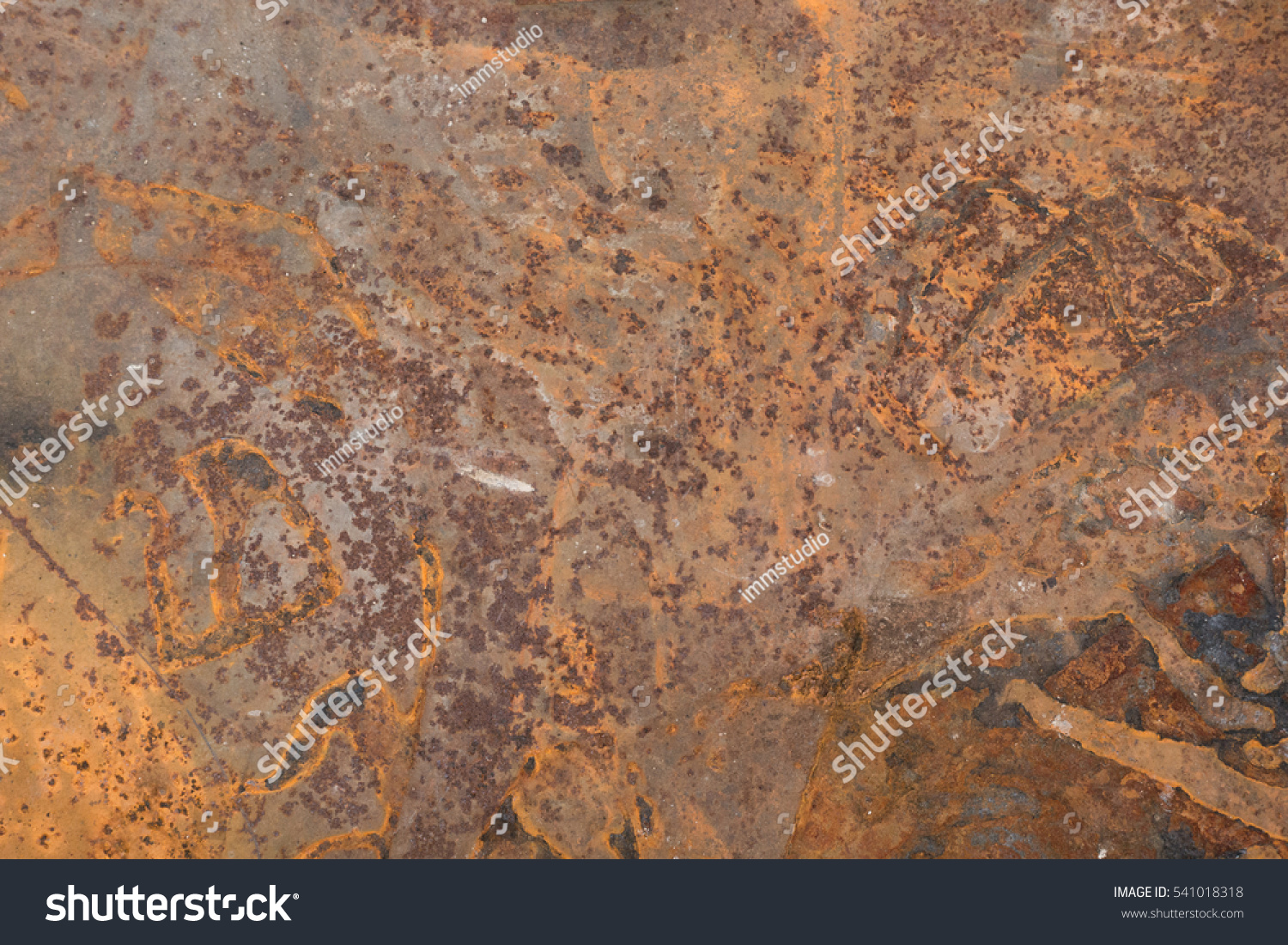 Rusty metal background #541018318