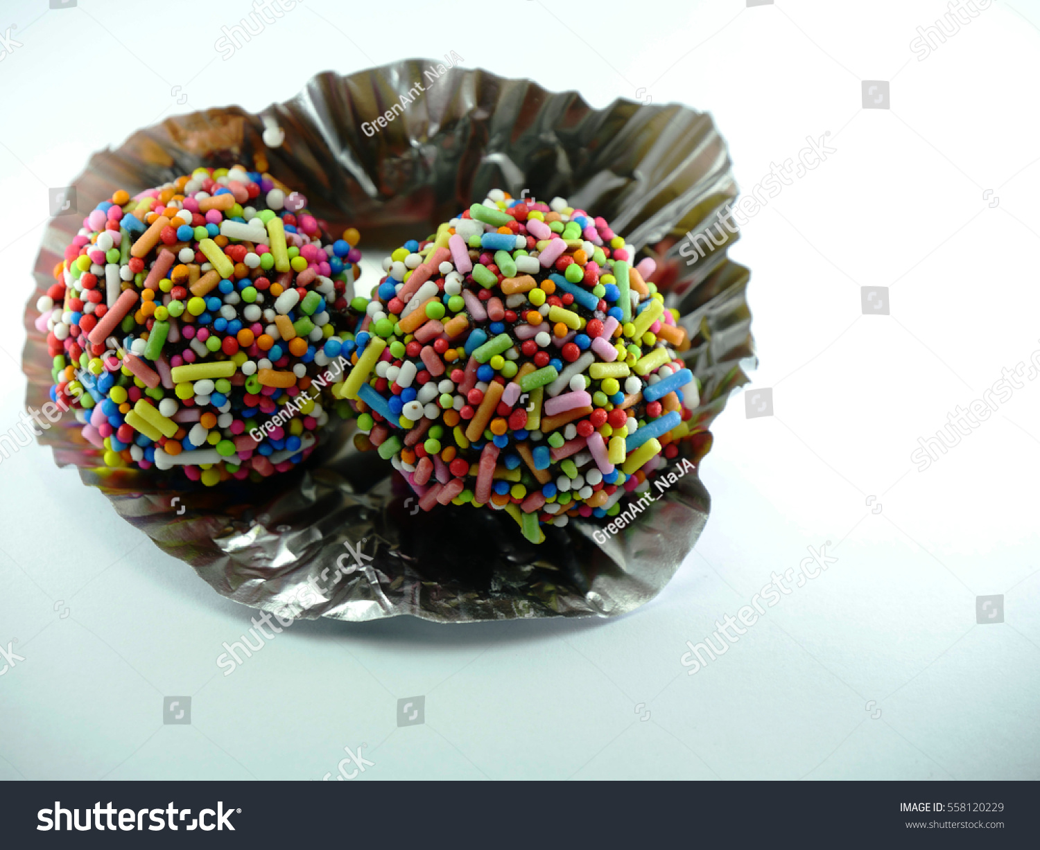 chocolate ball sprinkle Tapping. #558120229