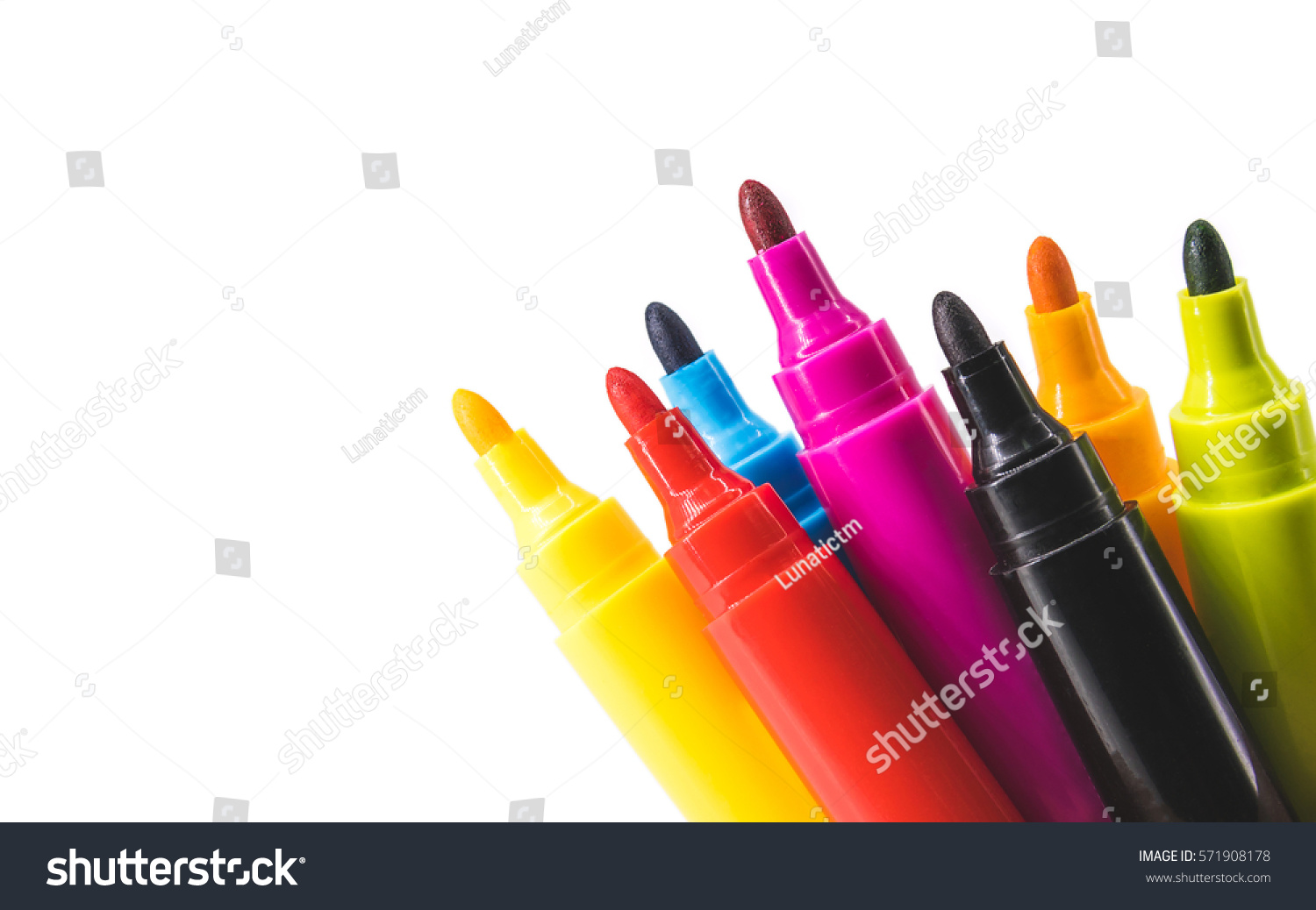 Colorful marker pen set on isolated background with clipping path. Vivid highlighter and blank space for your design or montage. #571908178