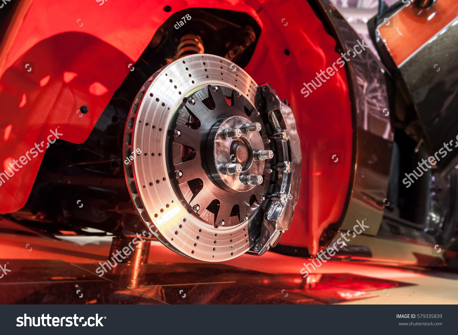 Brake disk and detail of a wheel hub #579335839