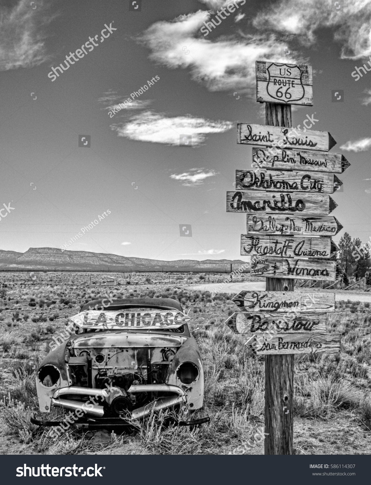 Route 66 Signs #586114307