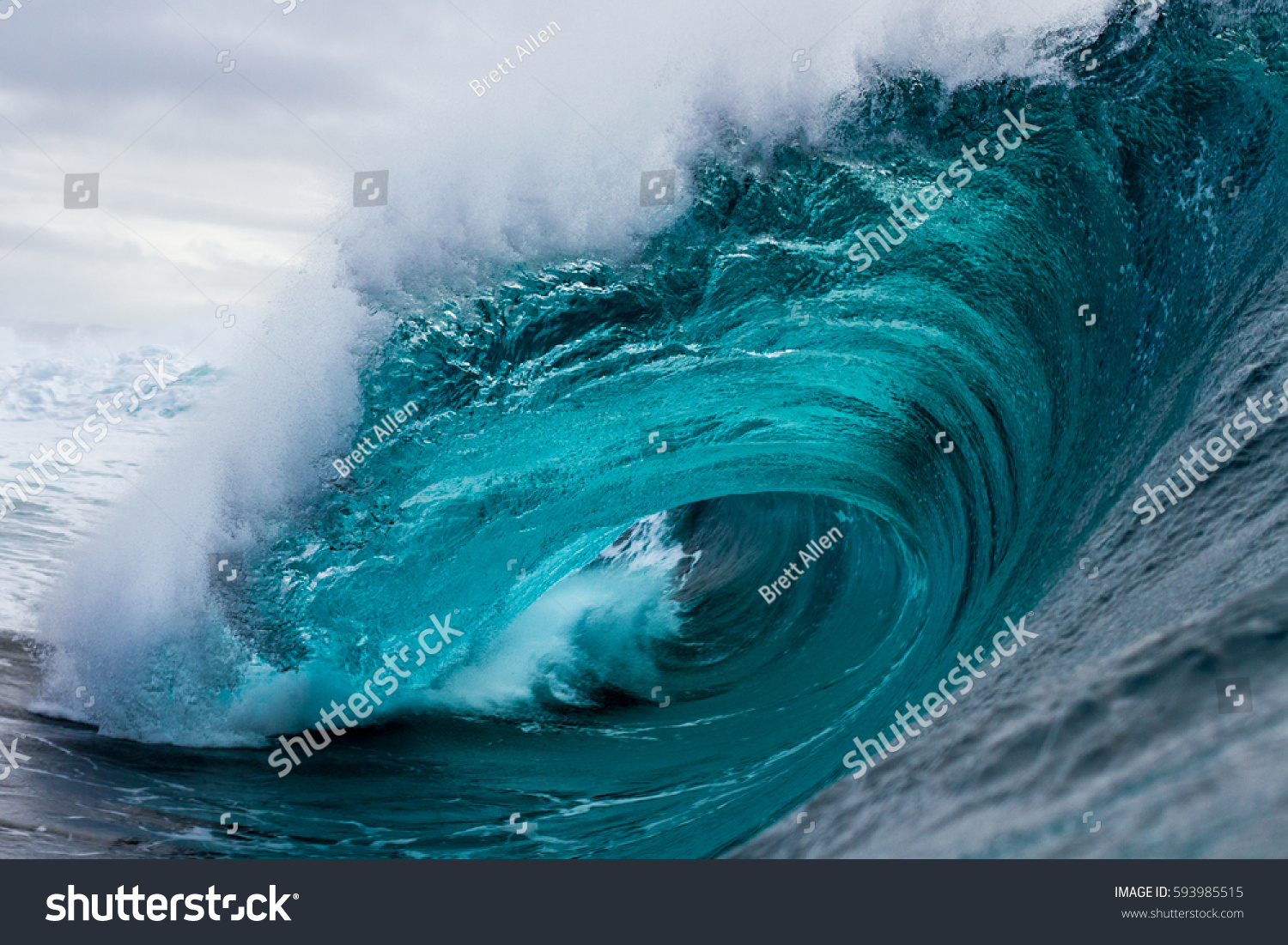big crashing wave #593985515