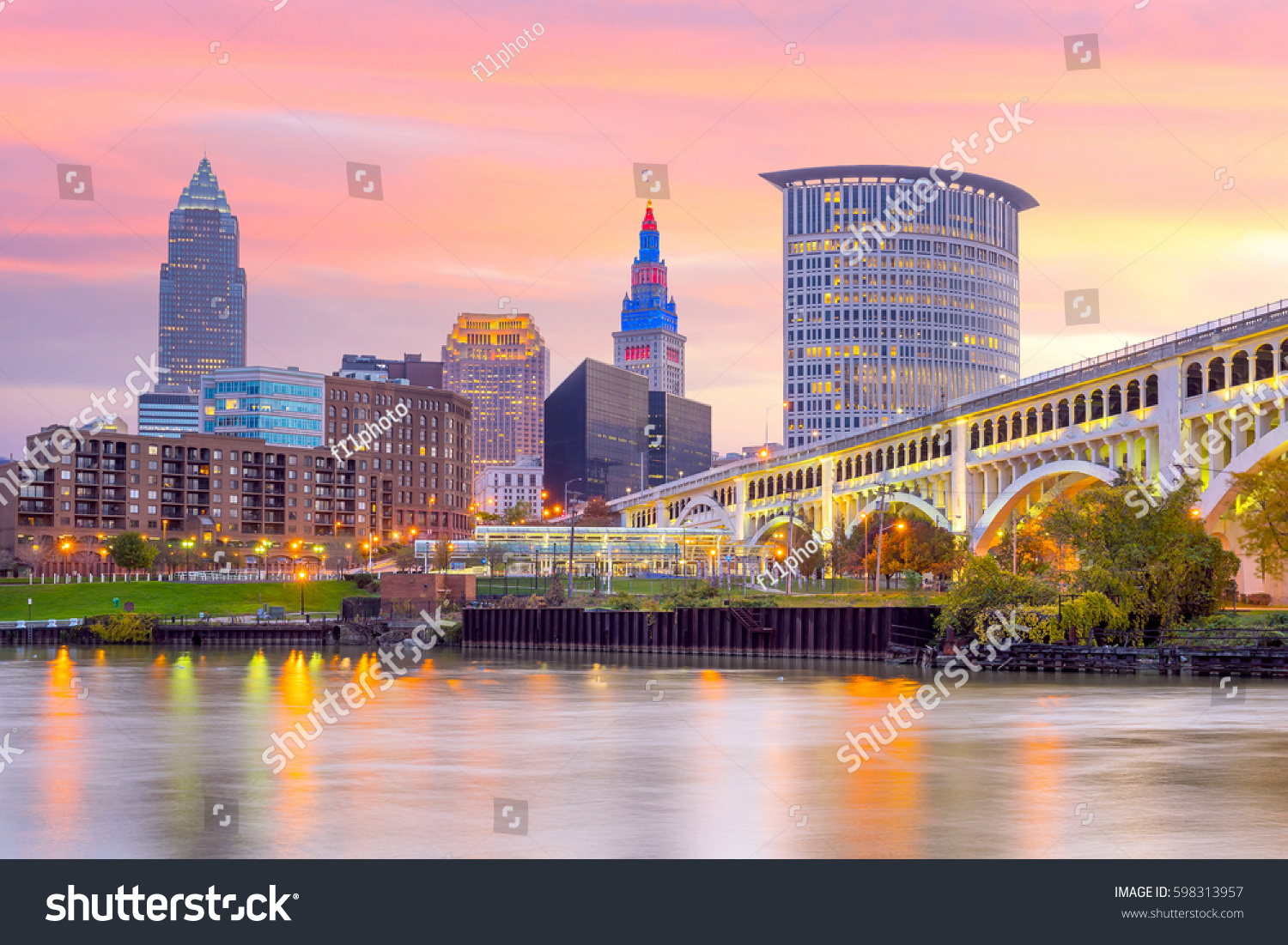View of downtown Cleveland skyline in Ohio USA at twilight #598313957