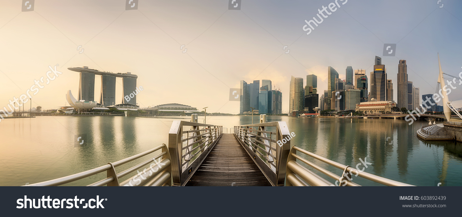 Singapore Skyline and view of skyscrapers on Marina Bay #603892439