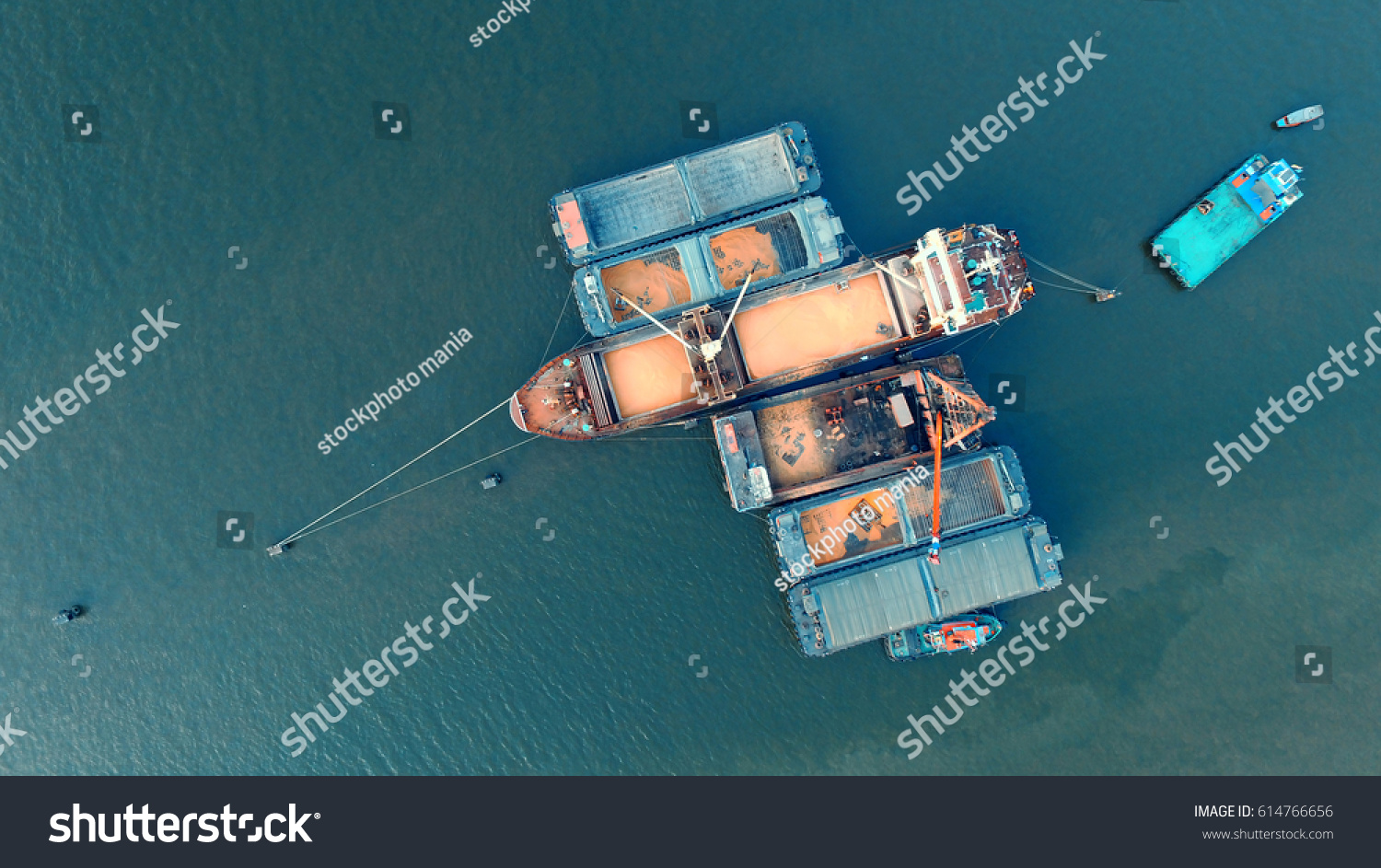 top view of container ship in vessel logistic  #614766656