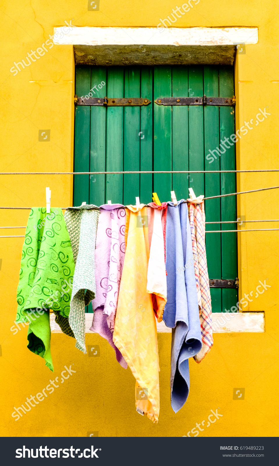 drying clothes in italy - photo #619489223