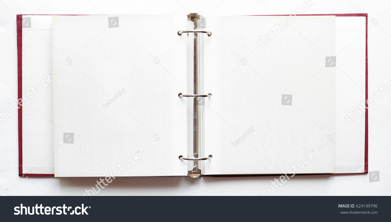 open photo album, blank pages - ring binder  file  #624199796