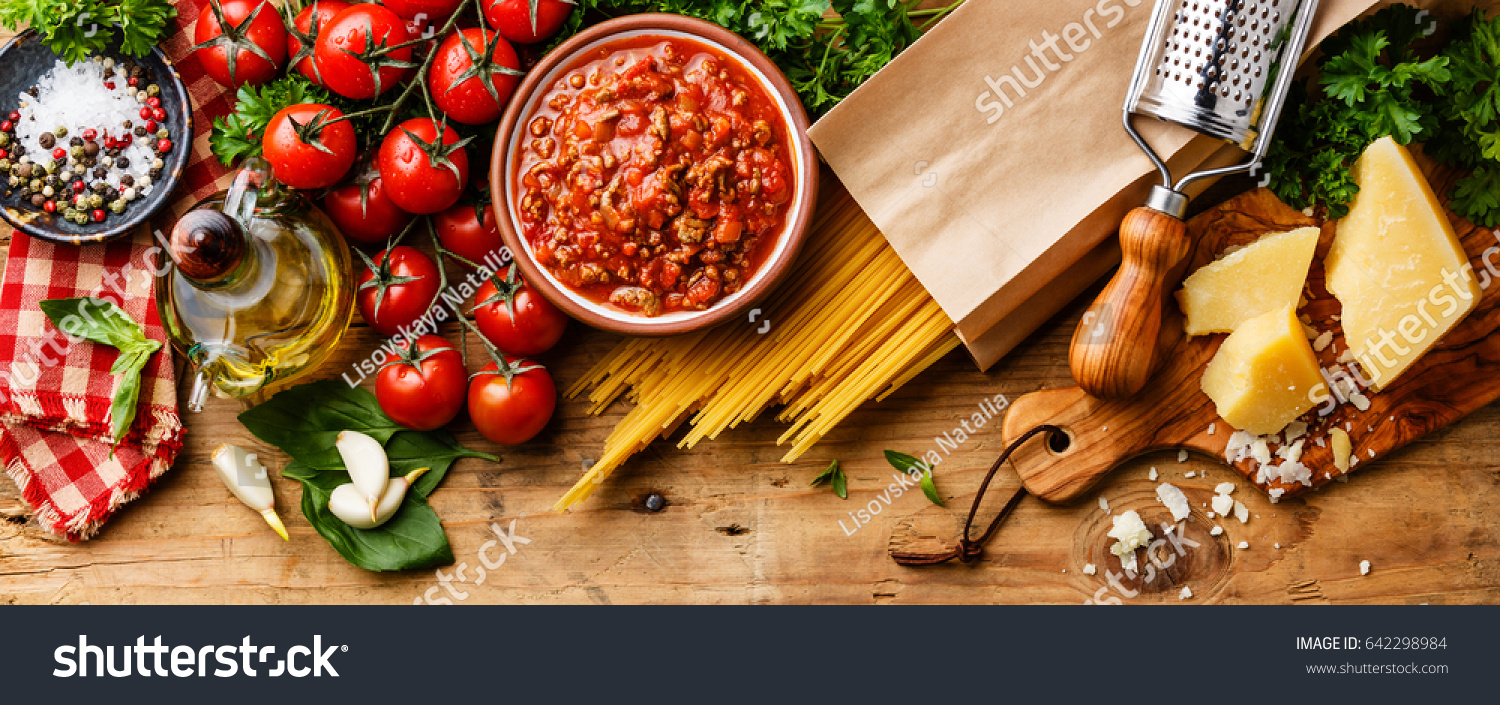 Italian food ingredients for Spaghetti Bolognese #642298984